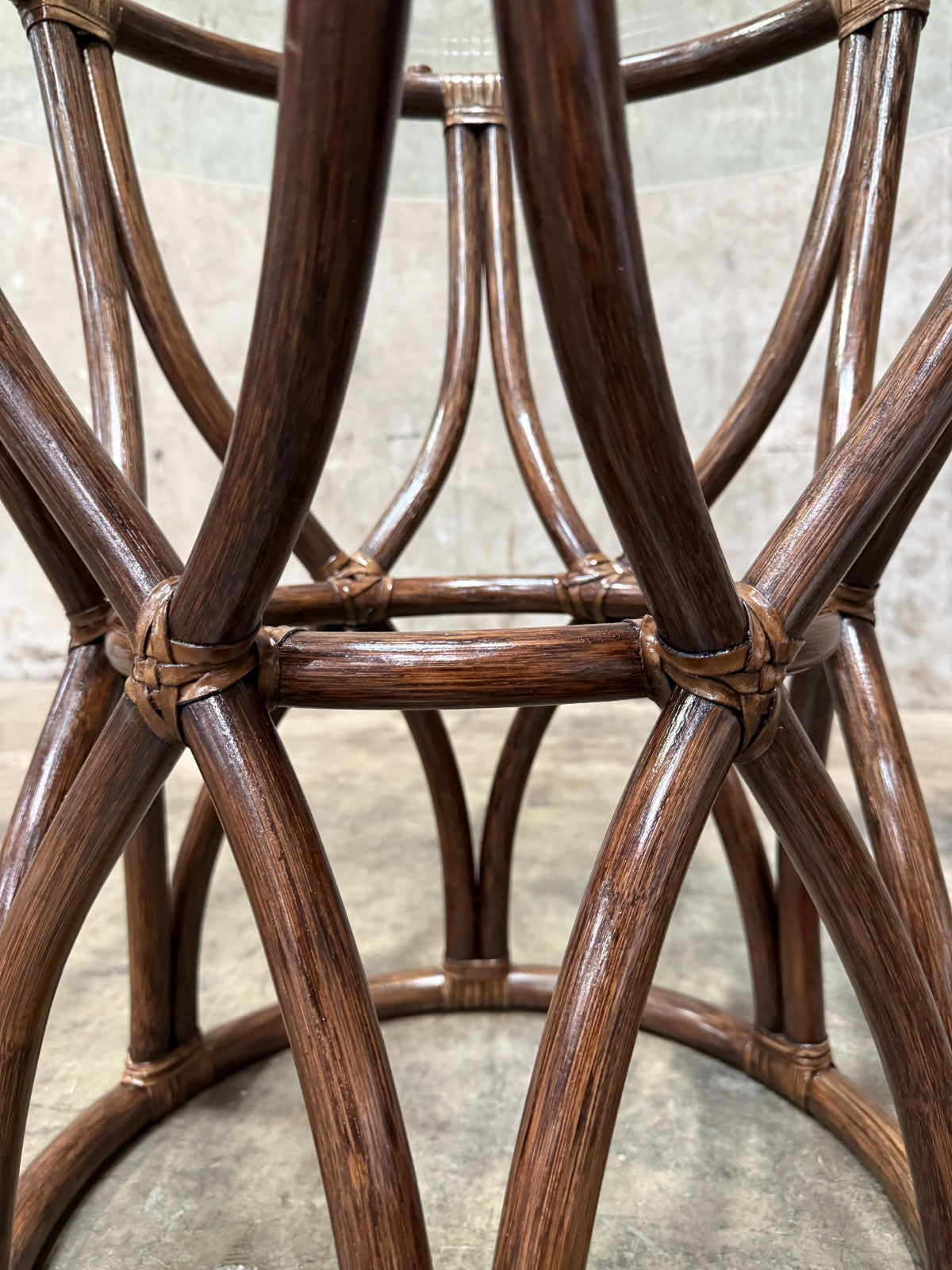 McGuire San Francisco Rattan Dining Table Glass Top 45” Round