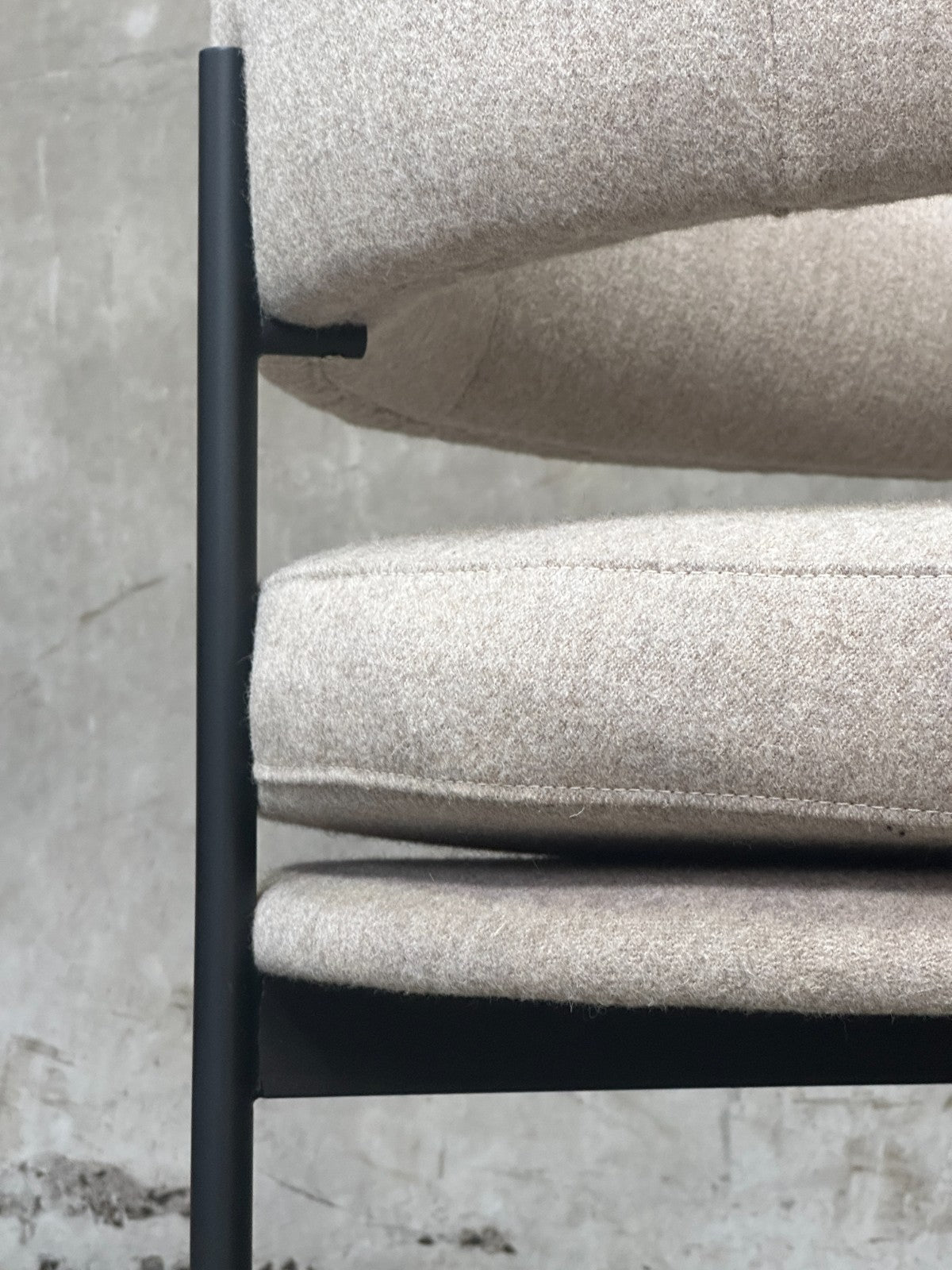 Resident Isabella Chair Upholstered Hallingdal 65 by Kvadrat 0110
