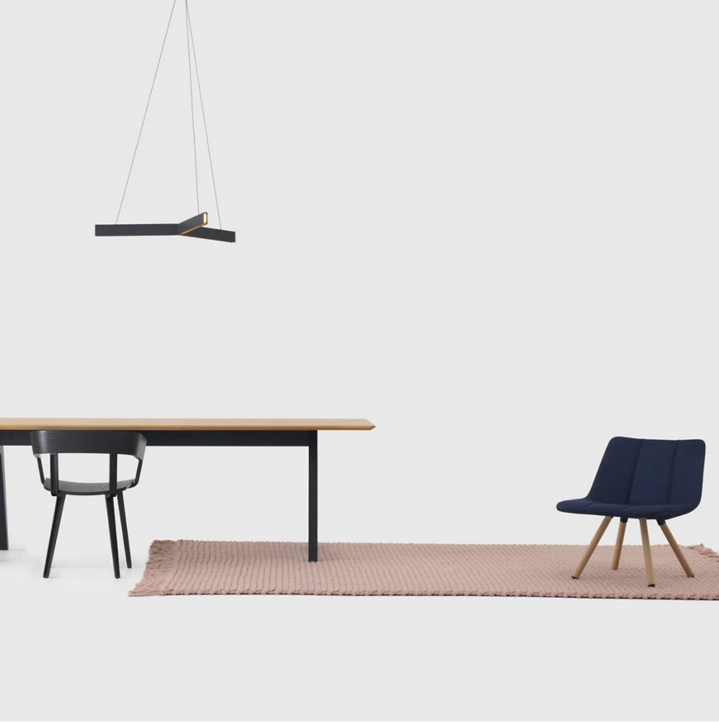 Resident Studio Tri LED Pendant Light Matte Black New In Box TRI001B NZ