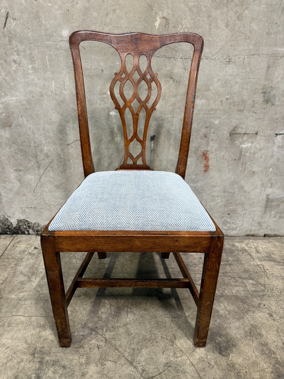 Set of 8 Spectacular Antique 1830s Chippendale Mahogany Dining Chairs (6+2)