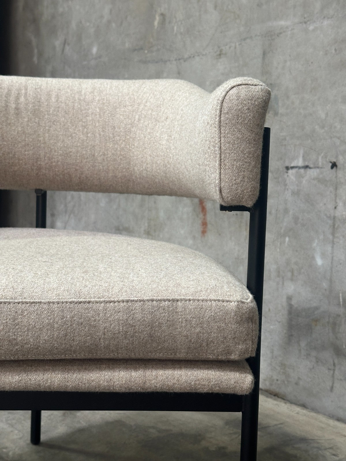 Resident Isabella Chair Upholstered Hallingdal 65 by Kvadrat 0110
