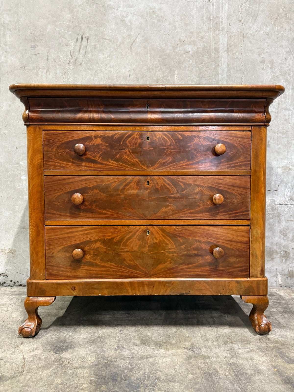 19th Century American Empire Chest of Drawers – Tiger Maple Veneer
