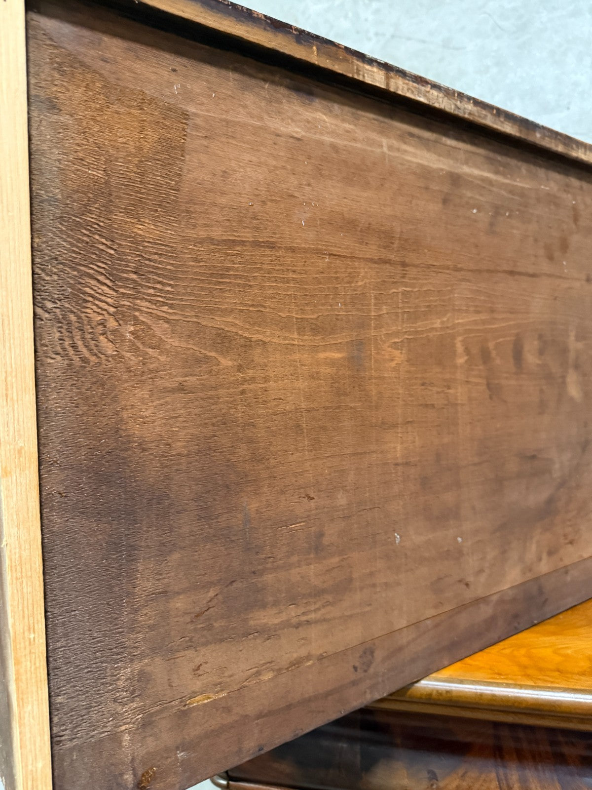 19th Century American Empire Chest of Drawers – Tiger Maple Veneer