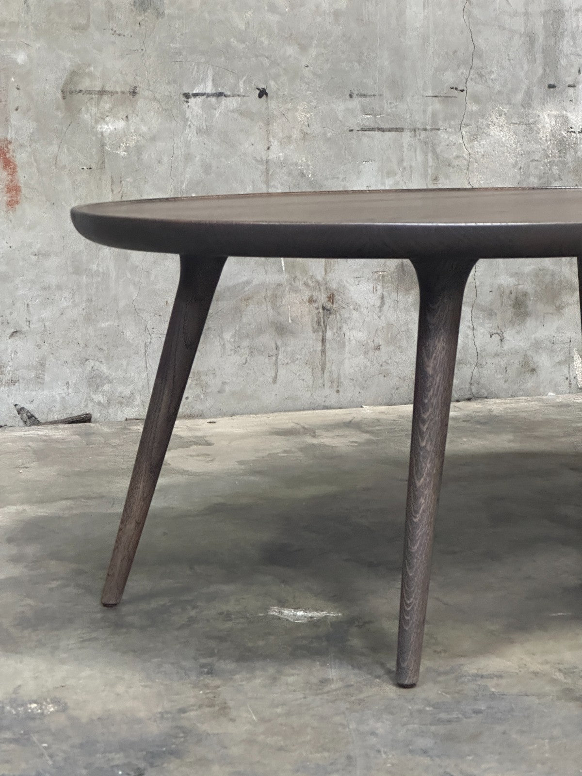 Mater Accent Oval Lounge Table Sirka Grey Oak