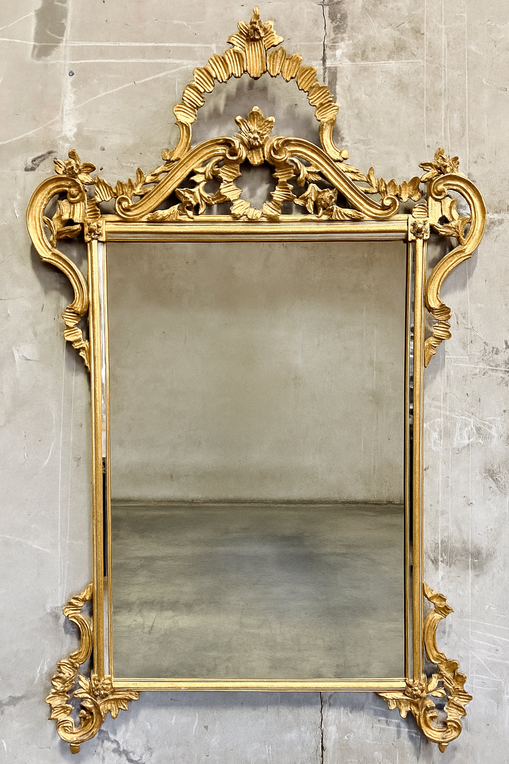 Vintage Italian Rococo Giltwood Wall Mirror, 1950s–70s – Ornate Carved Gold Leaf Frame, 35.5"W x 58"H