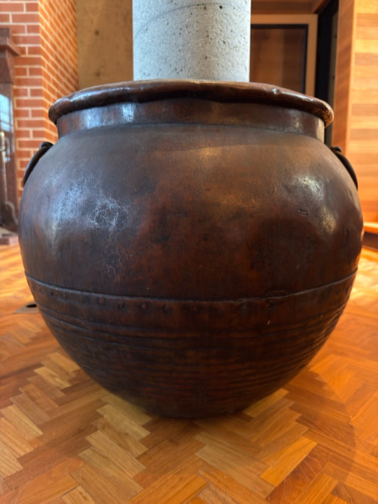 19th Century Hand Hammered Large Copper Water Vessel Riveted Ring Bands Handles