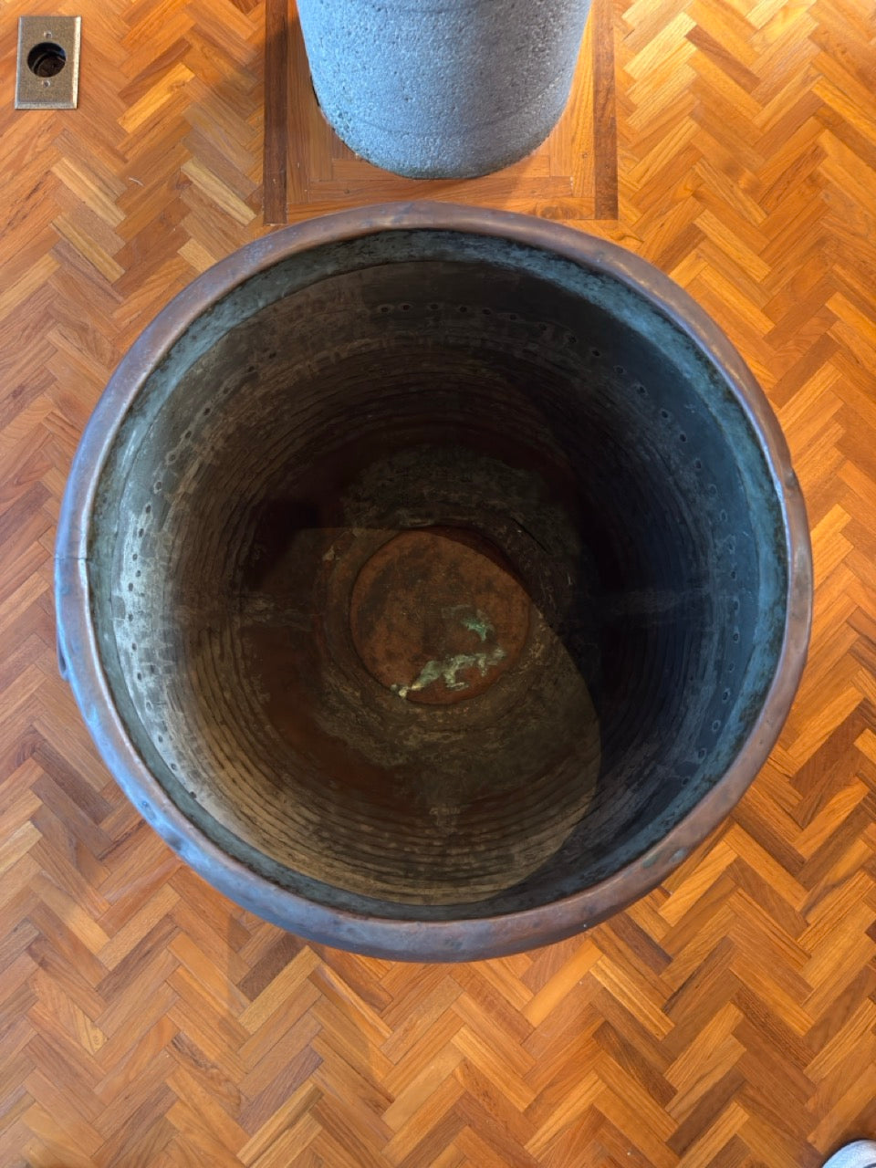 19th Century Hand Hammered Large Copper Water Vessel Riveted Ring Bands Handles