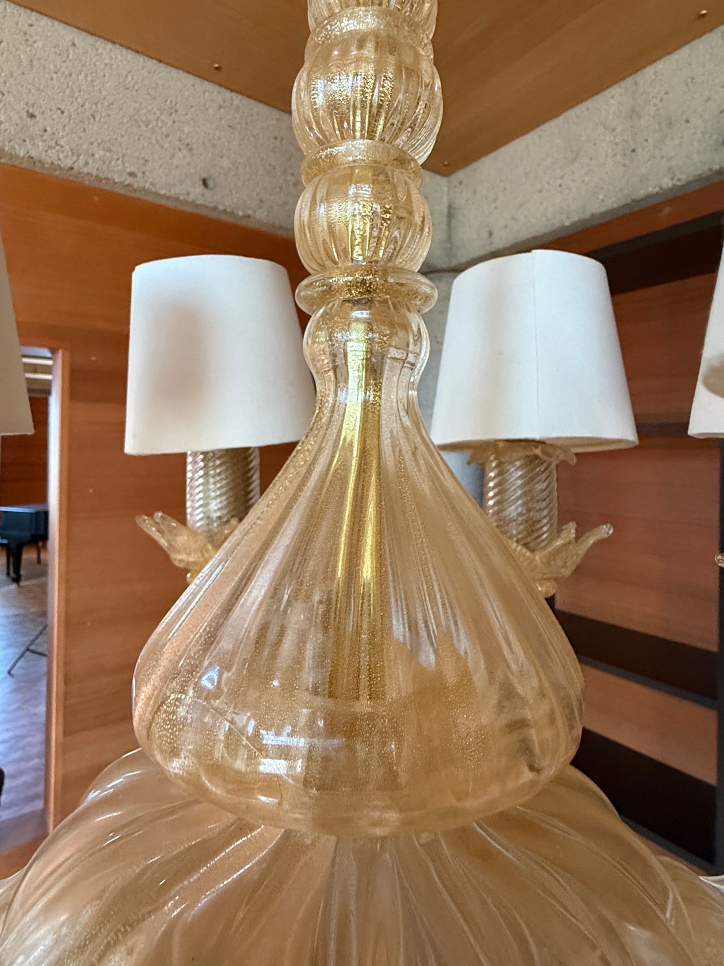 Murano Glass Chandelier Gold Iridescent 6-Light Venetian Pendant Neoclassical