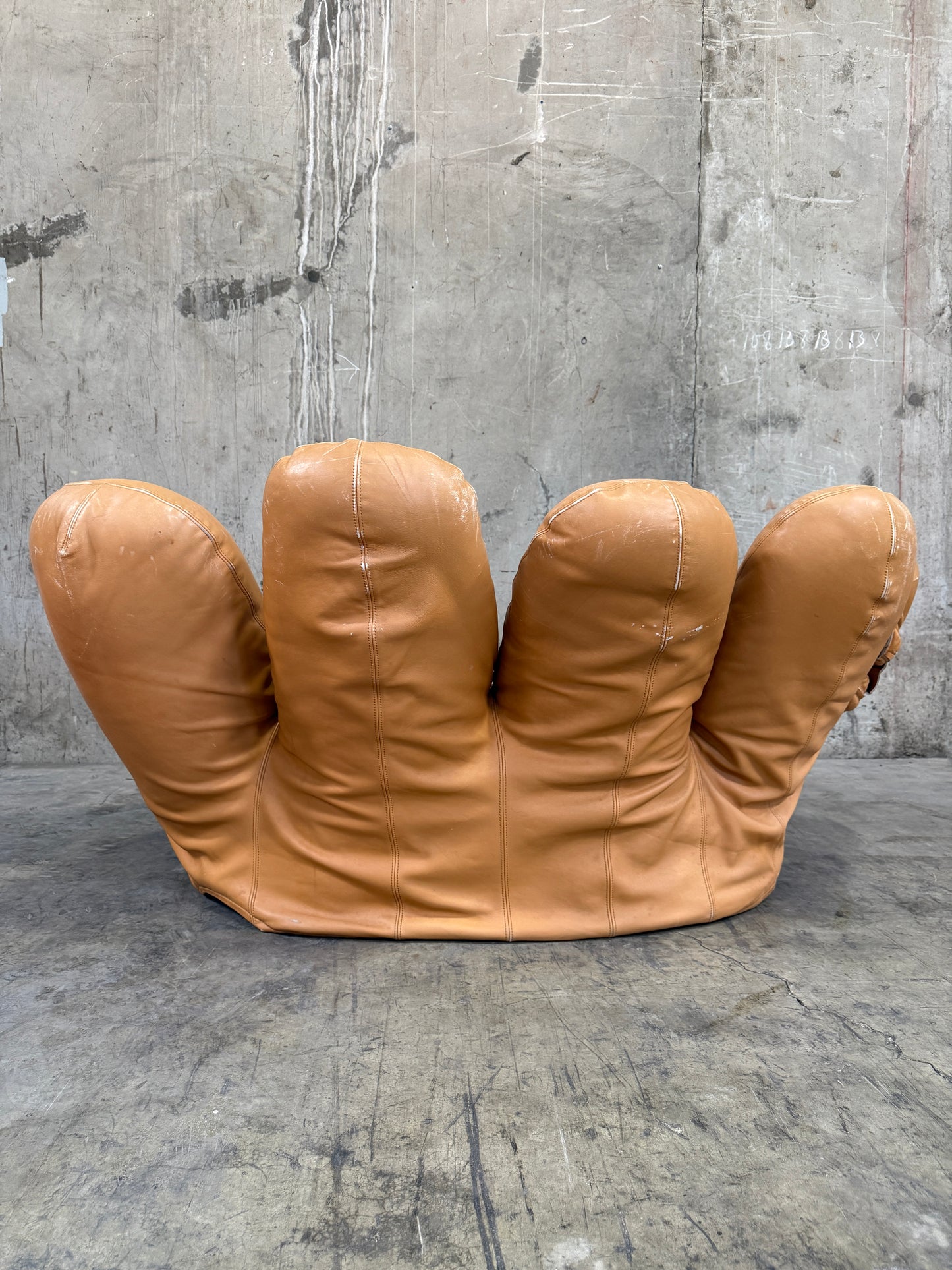Authentic “Joe” Chair by Jonathan de Pas, Donato D’Urbino & Paolo Lomazzi for Poltronova, 1970s – Iconic Baseball Glove Chair