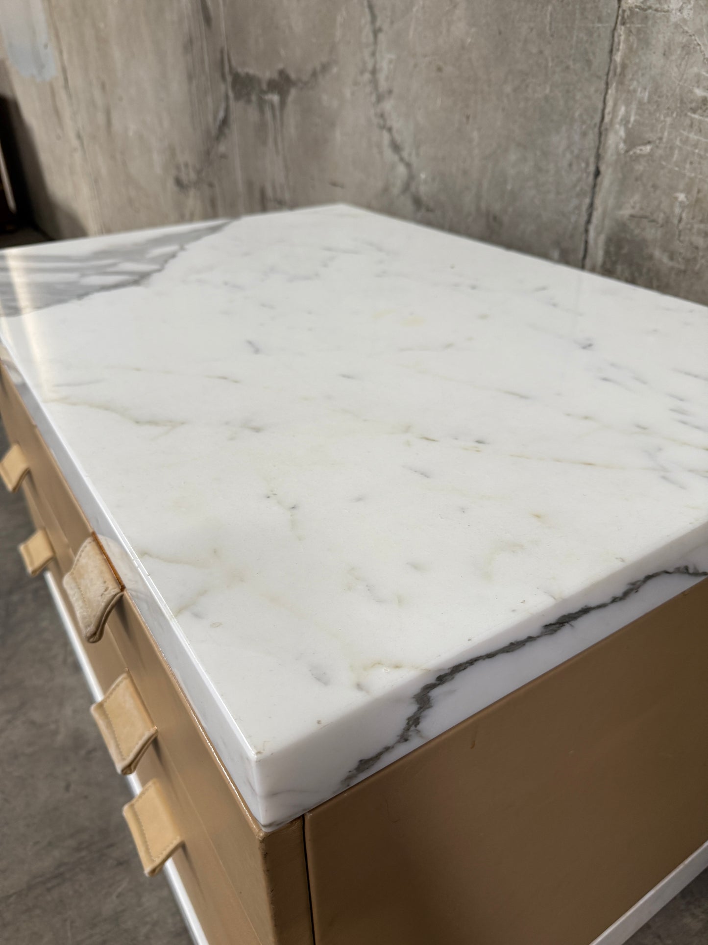 1980s Leather-Clad Six-Drawer Chest on Marble Plinth – In the Manner of Karl Springer