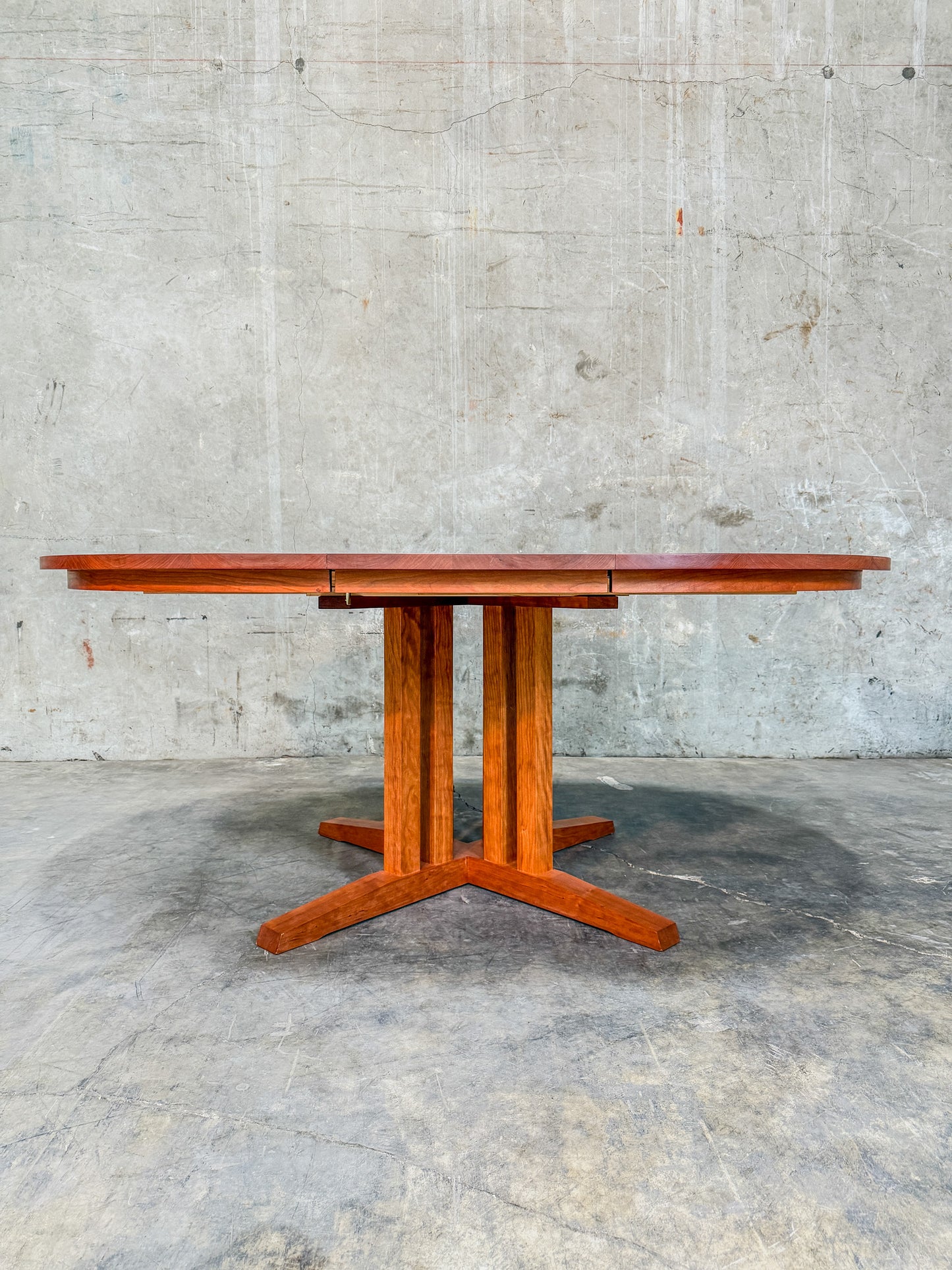 Thos. Moser Cherrywood Extendable Dining Table