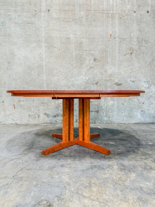 Thos. Moser Cherrywood Extendable Dining Table