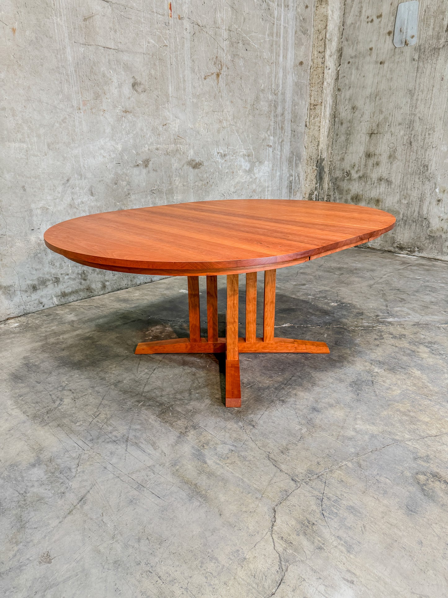 Thos. Moser Cherrywood Extendable Dining Table