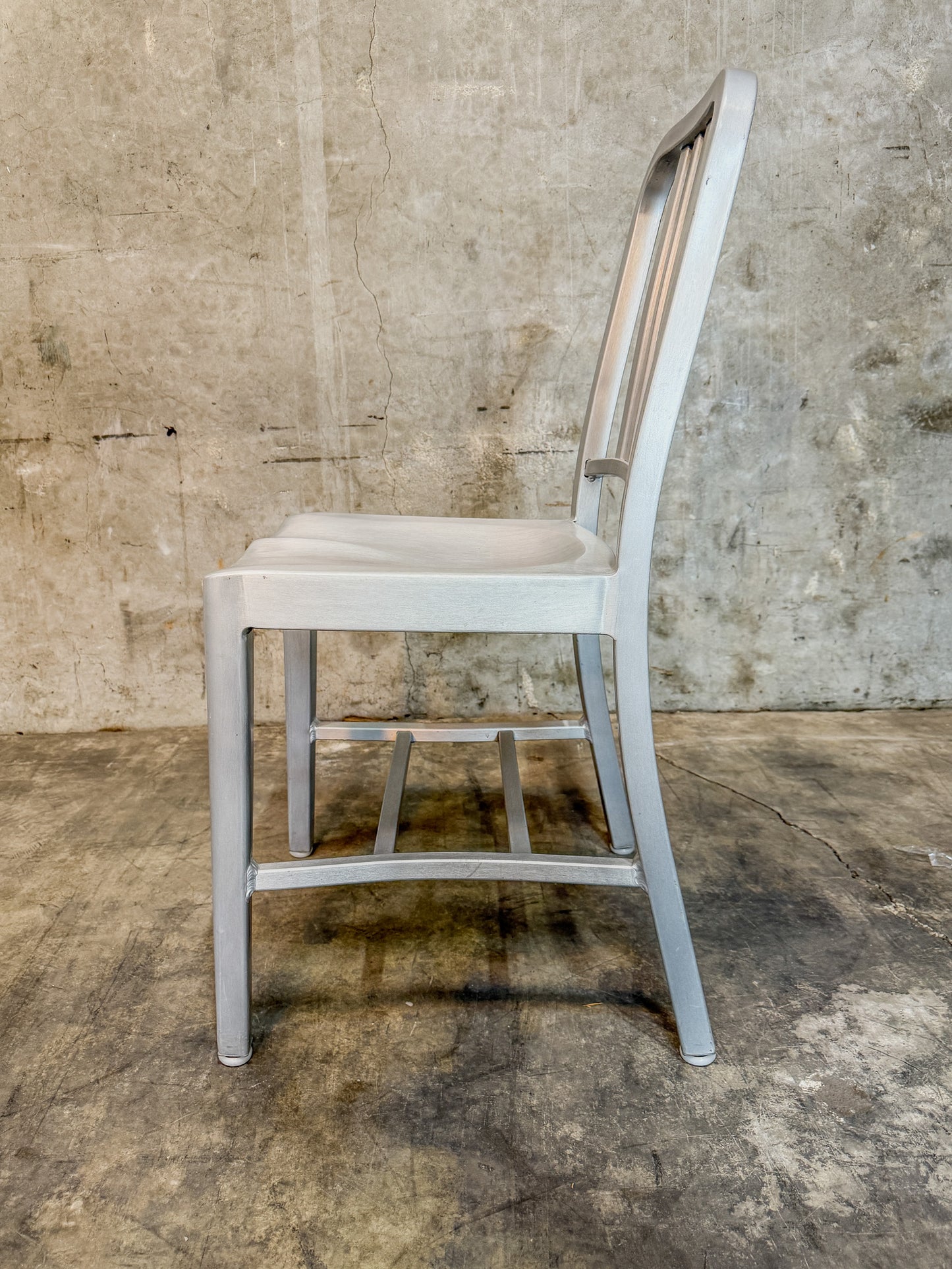 Rare Set of 8 Vintage (Pre-1990) Emeco 1006 Aluminum Navy Chairs - Excellent Condition!
