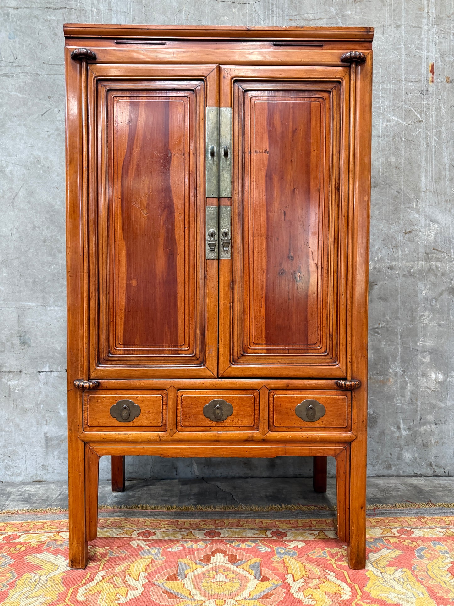 Chinese Qing Dynasty Late 19th Century Ningbo Elm Cabinet – Antique Wardrobe Armoire with Brass Hardware, 72.5″H × 40.25″W × 24″D