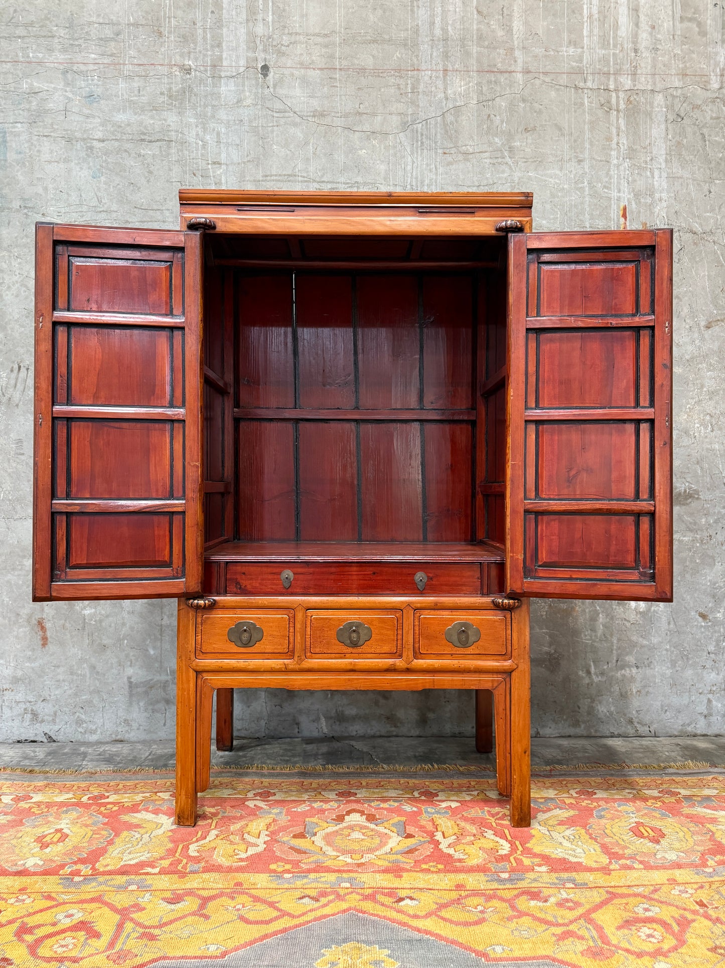 Chinese Qing Dynasty Late 19th Century Ningbo Elm Cabinet – Antique Wardrobe Armoire with Brass Hardware, 72.5″H × 40.25″W × 24″D