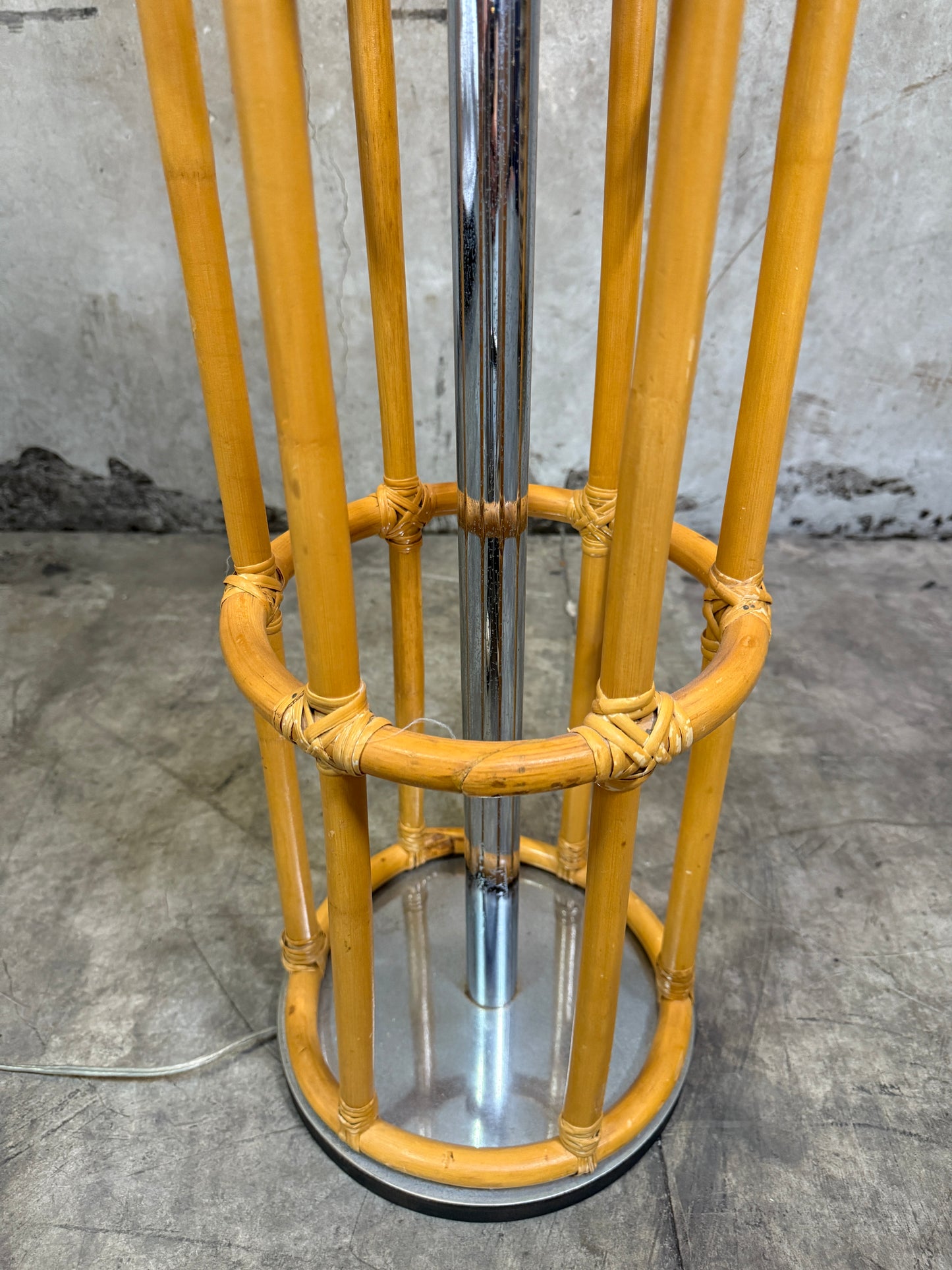 Vintage Rattan & Chrome Floor Lamp – Cylindrical Cage Design with Linen Shade, 57″H × 10″ Base × 24″ Shade Diameter
