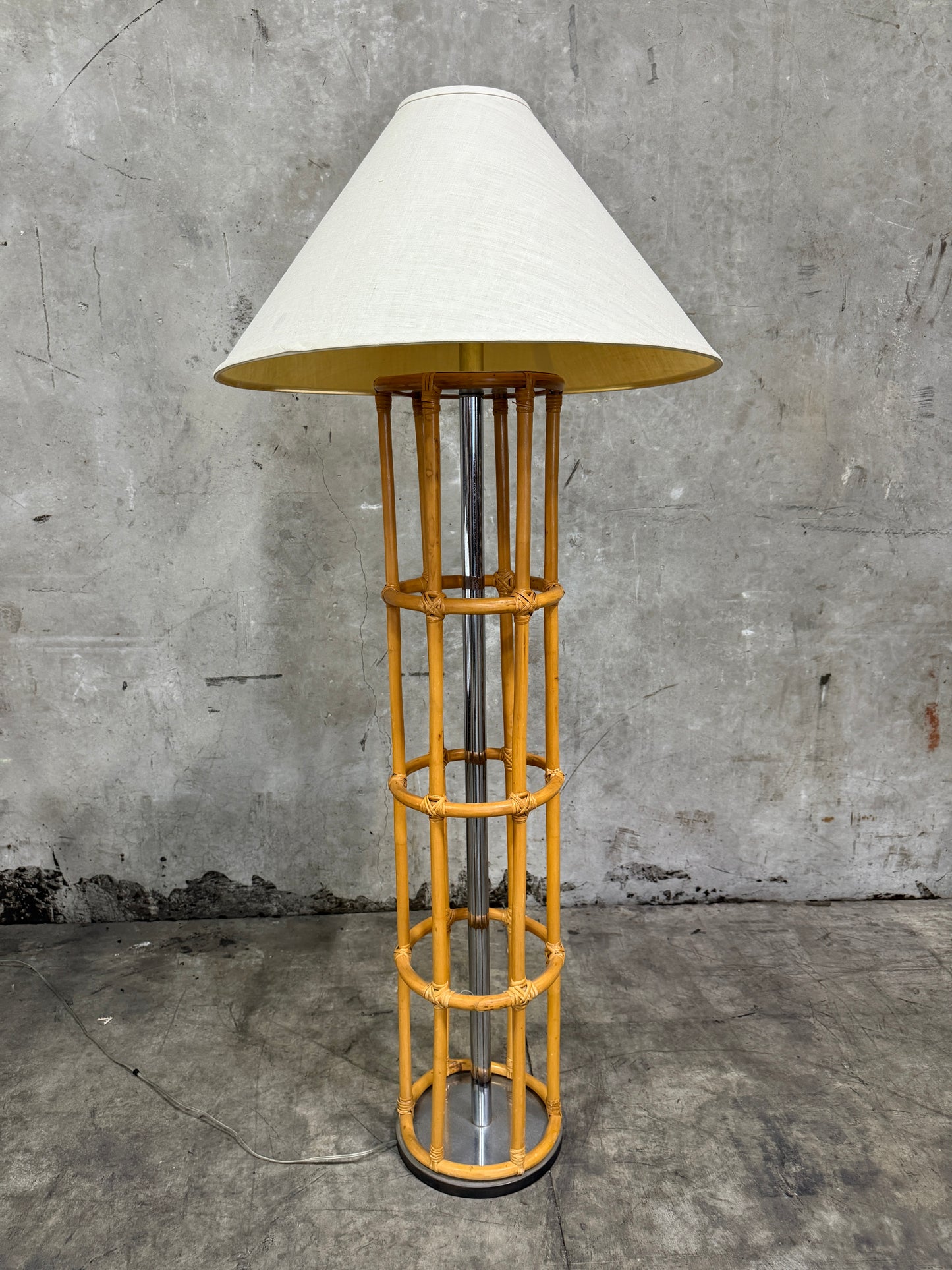 Vintage Rattan & Chrome Floor Lamp – Cylindrical Cage Design with Linen Shade, 57″H × 10″ Base × 24″ Shade Diameter