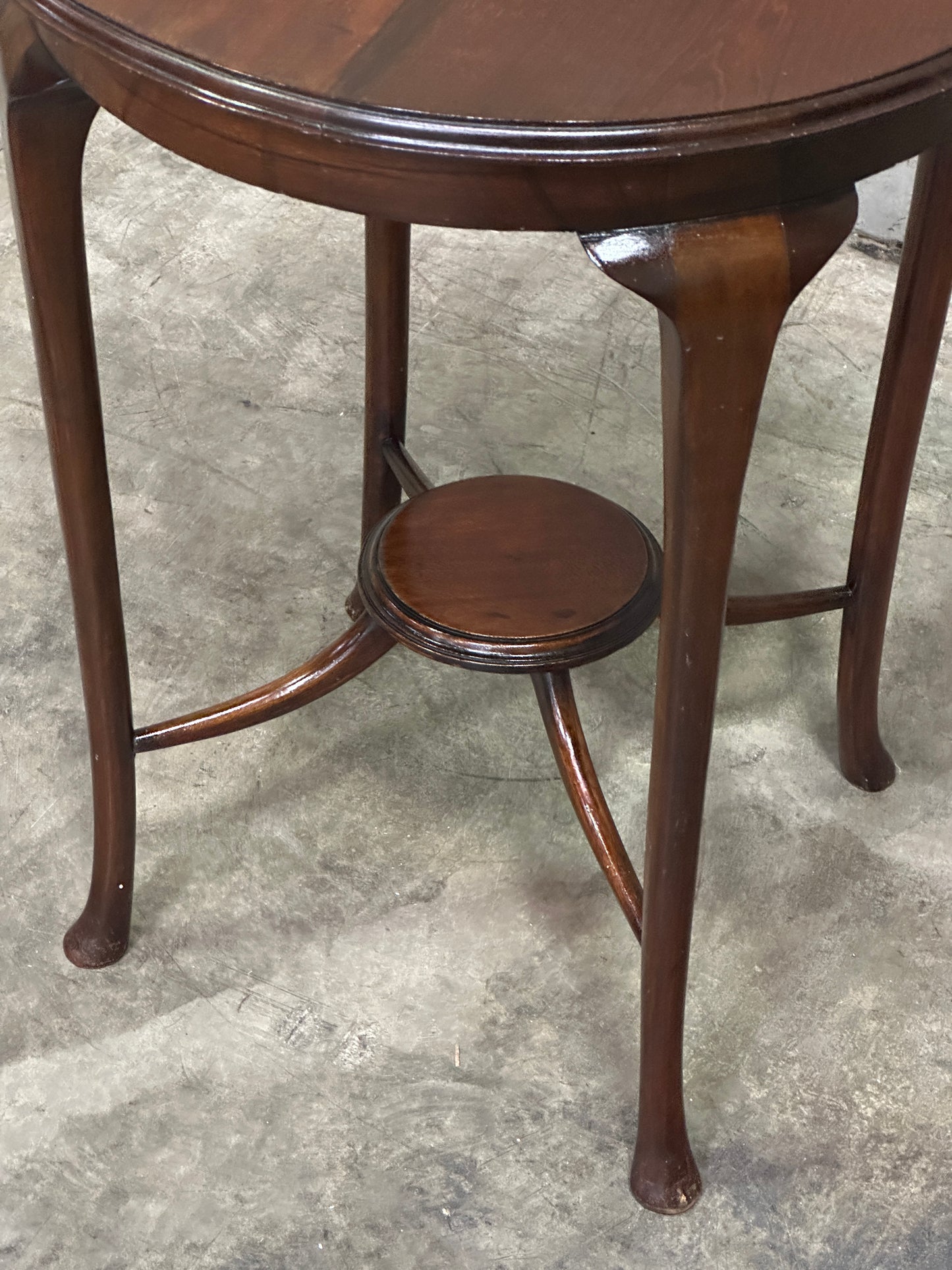 Mahogany Round Occasional Table, Splay Legs, Oval Lower Shelf