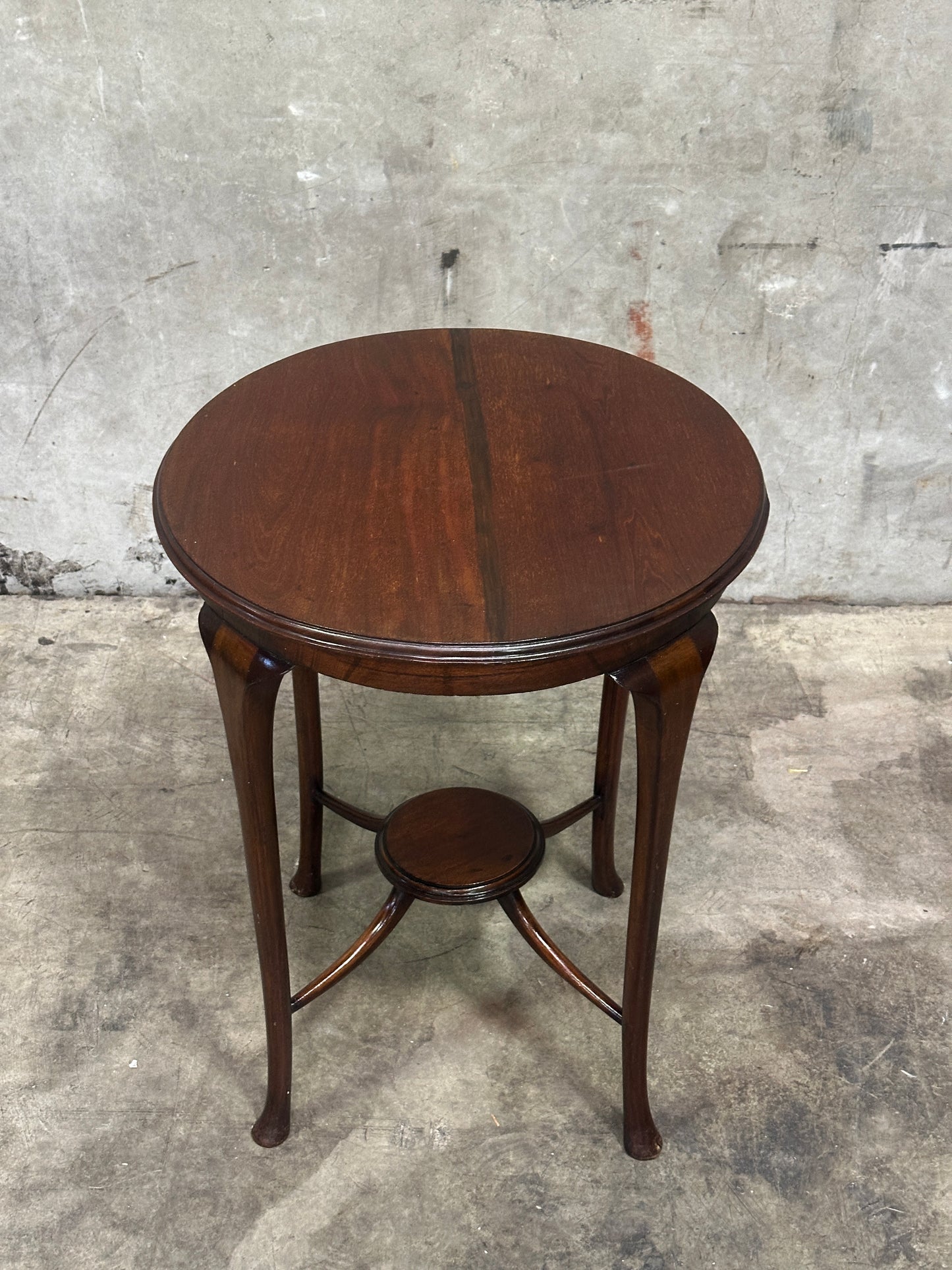 Mahogany Round Occasional Table, Splay Legs, Oval Lower Shelf
