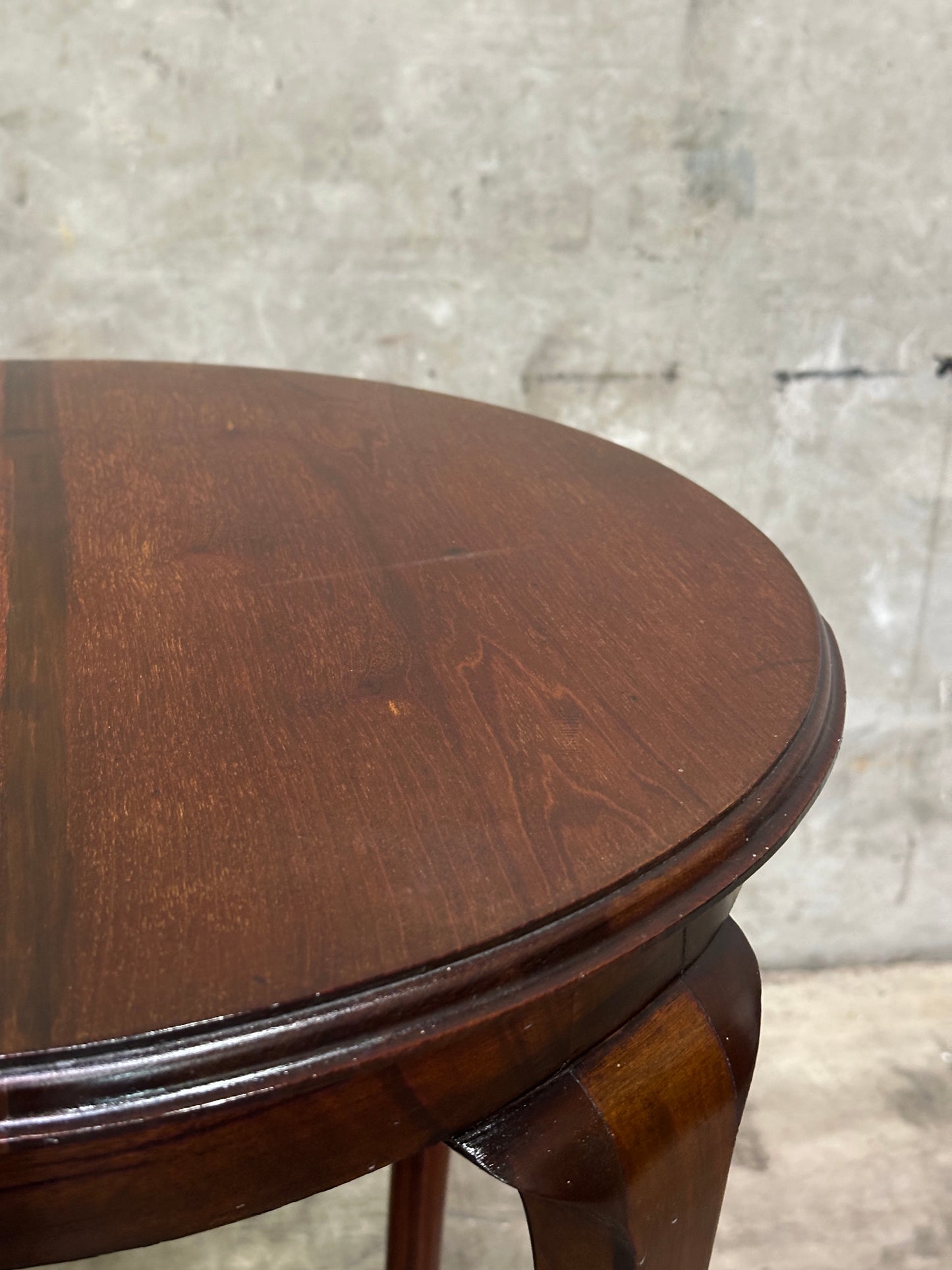 Mahogany Round Occasional Table, Splay Legs, Oval Lower Shelf
