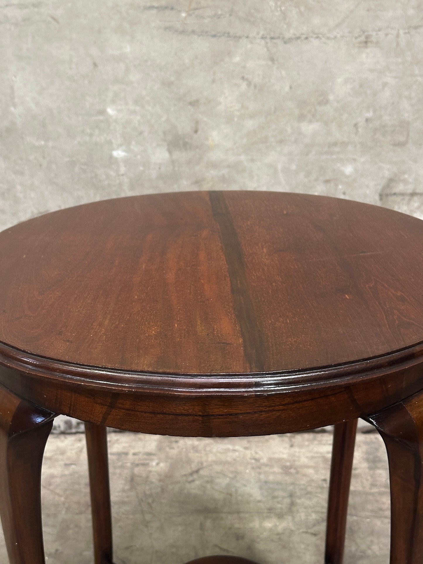 Mahogany Round Occasional Table, Splay Legs, Oval Lower Shelf