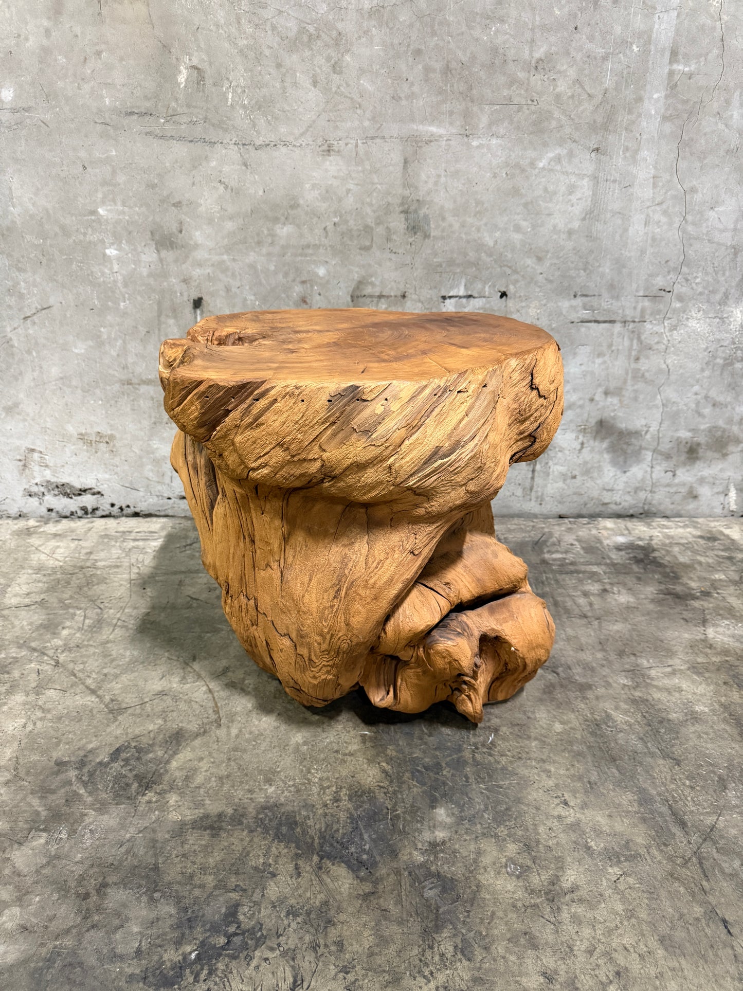 Vintage 1960s–70s Organic Driftwood Root Side Table – Sculptural Natural Wood Accent (25” Wide)