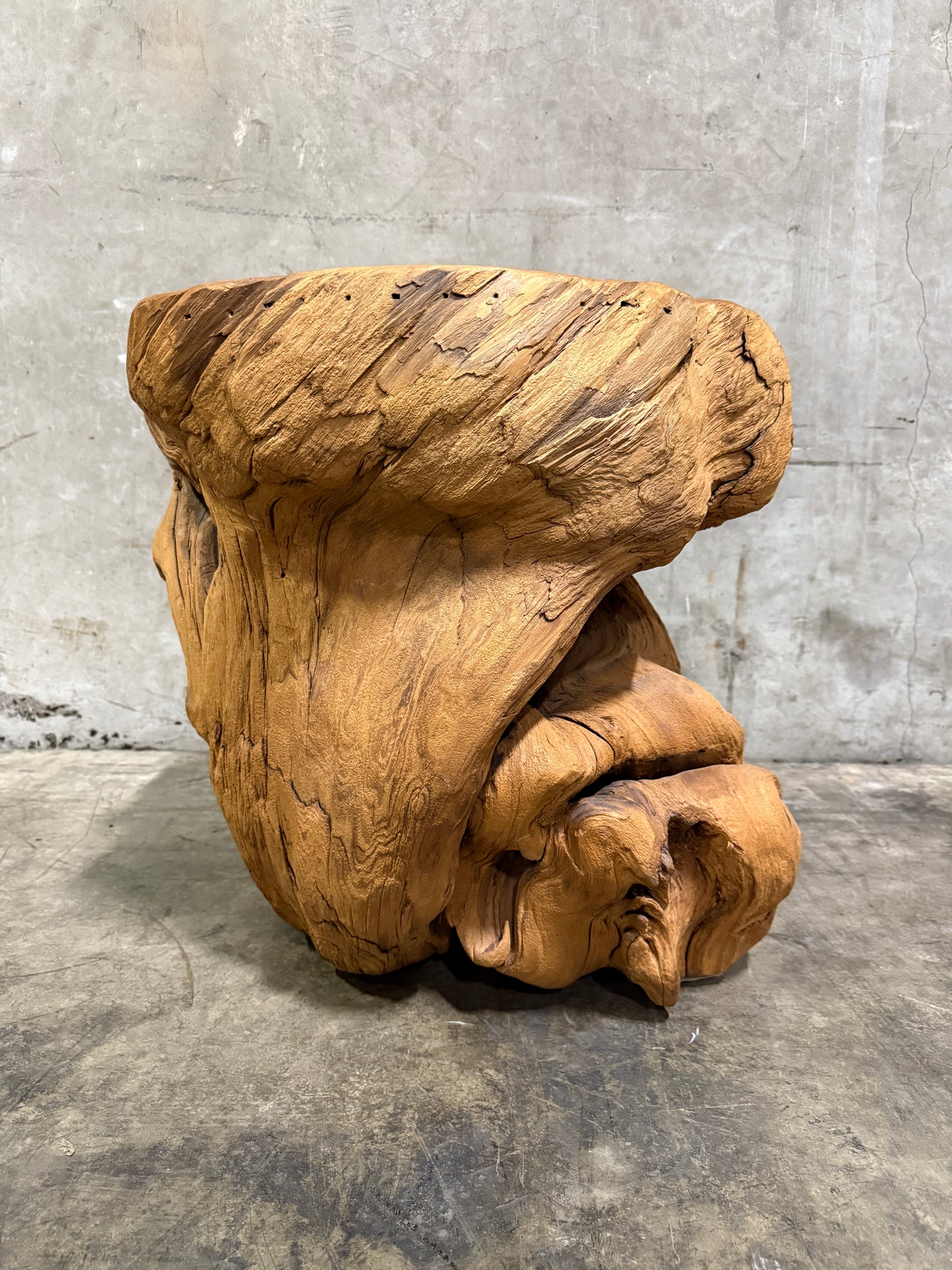 Vintage 1960s–70s Organic Driftwood Root Side Table – Sculptural Natural Wood Accent (25” Wide)