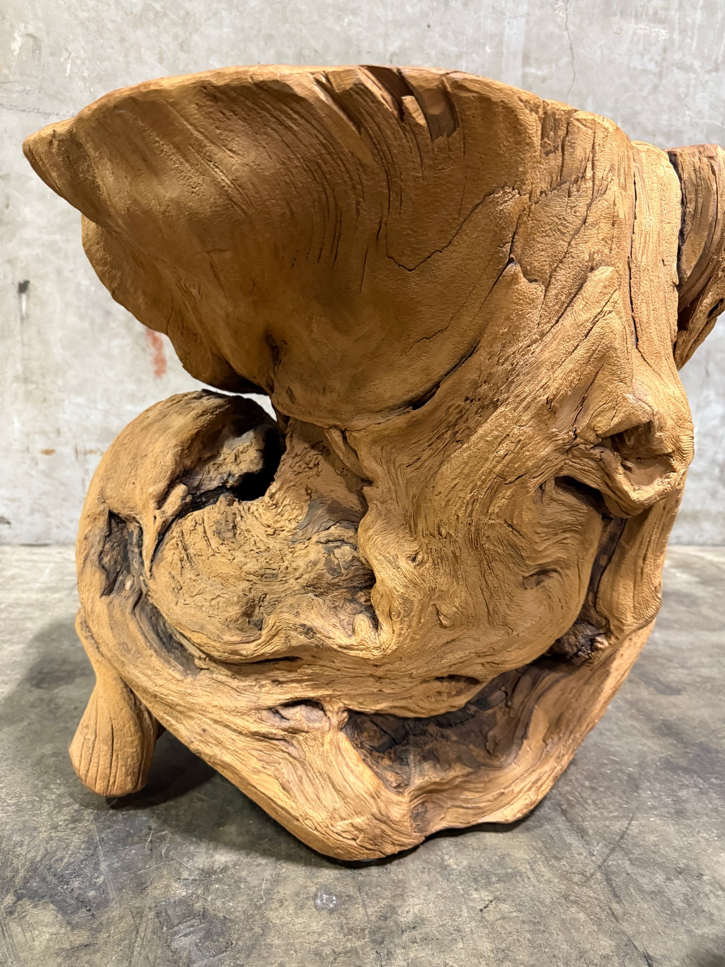 Vintage 1960s–70s Organic Driftwood Root Side Table – Sculptural Natural Wood Accent (25” Wide)
