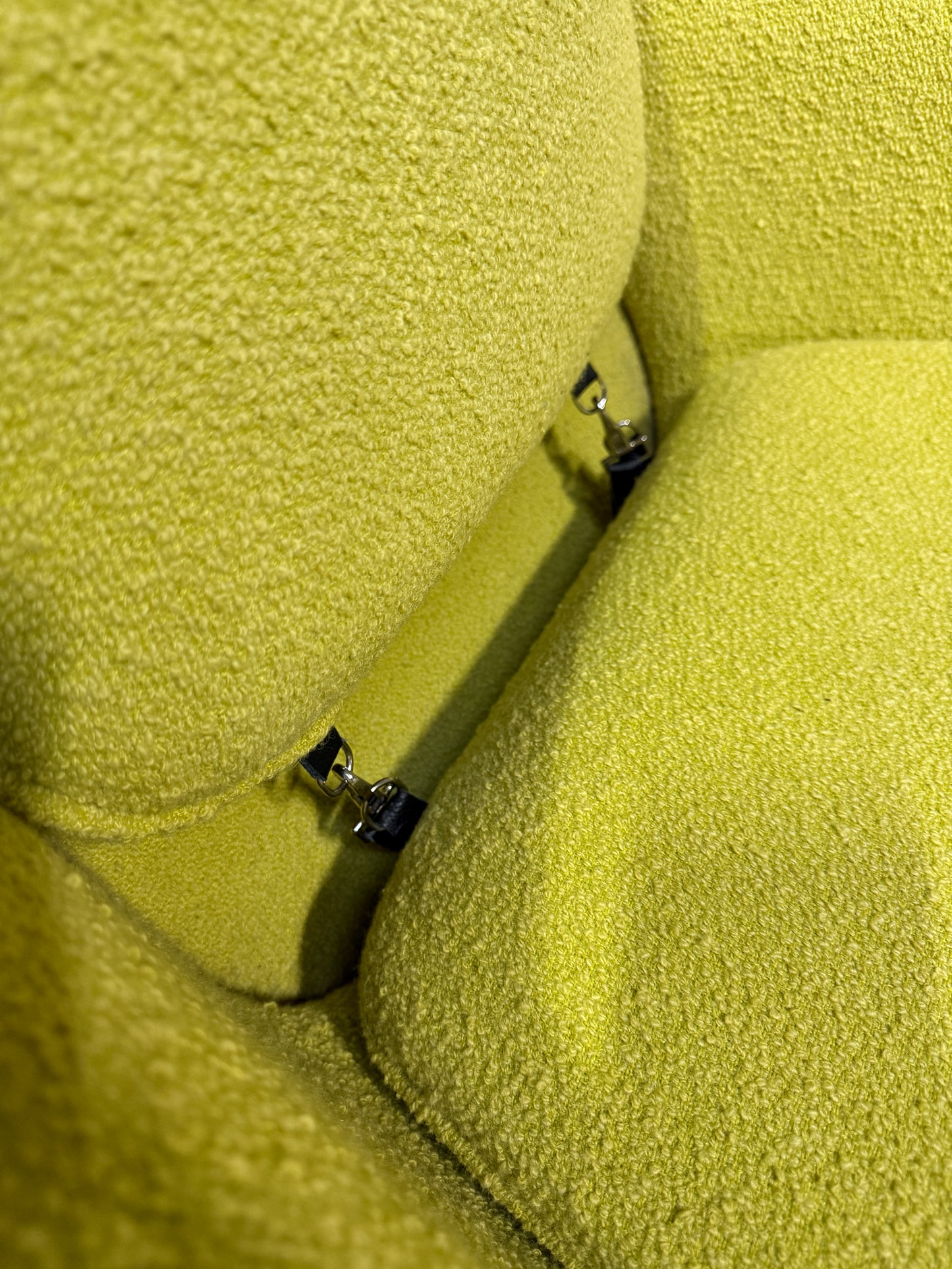 Authentic Knoll Womb Chair & Ottoman by Eero Saarinen – Original Knoll Bouclé Upholstery (Chartreuse)