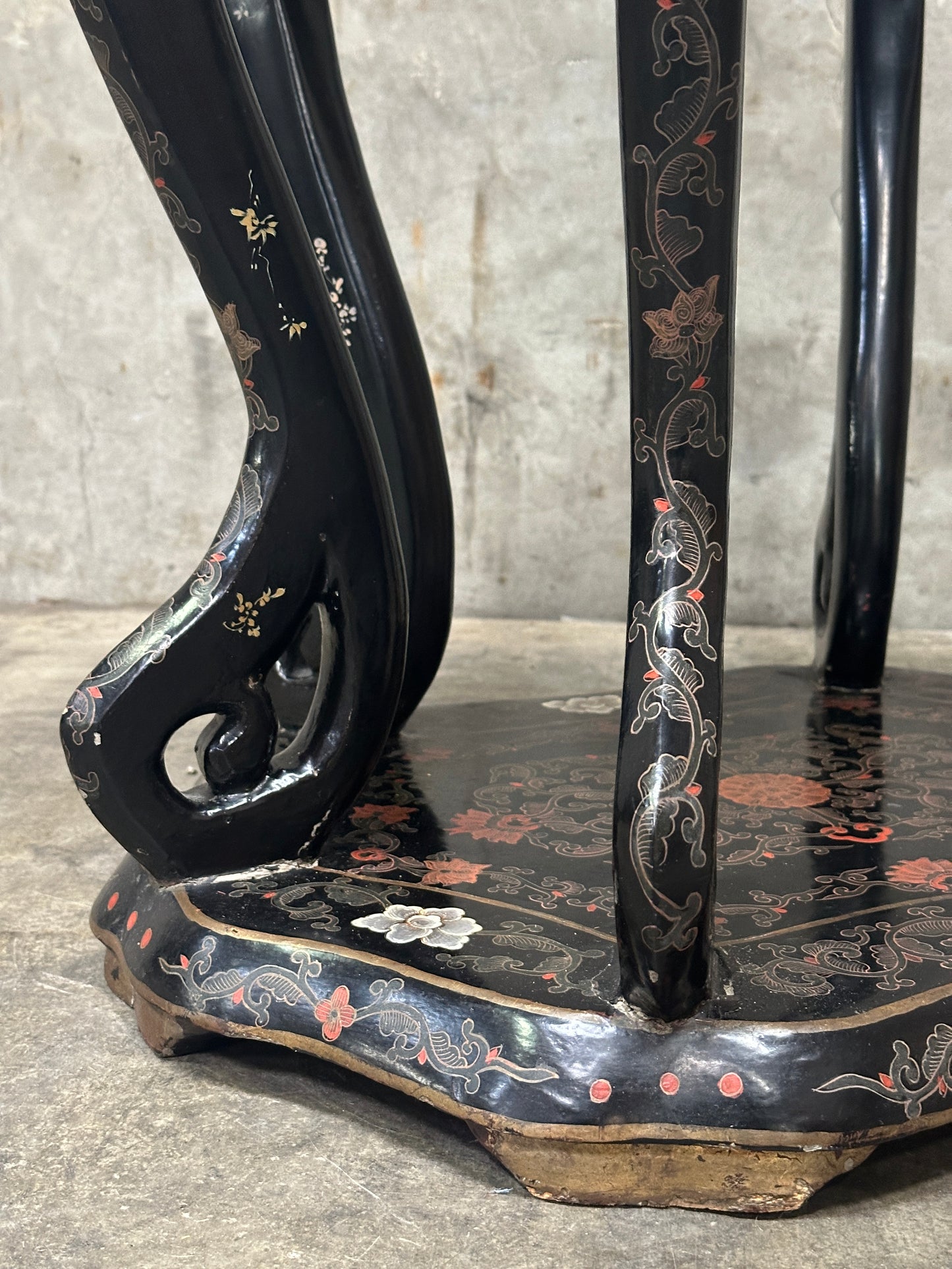 Antique Chinese Carved Hardwood Jardiniere Stand, Black Lacquer, Late Qing / Republic, Kilbridge Provenance