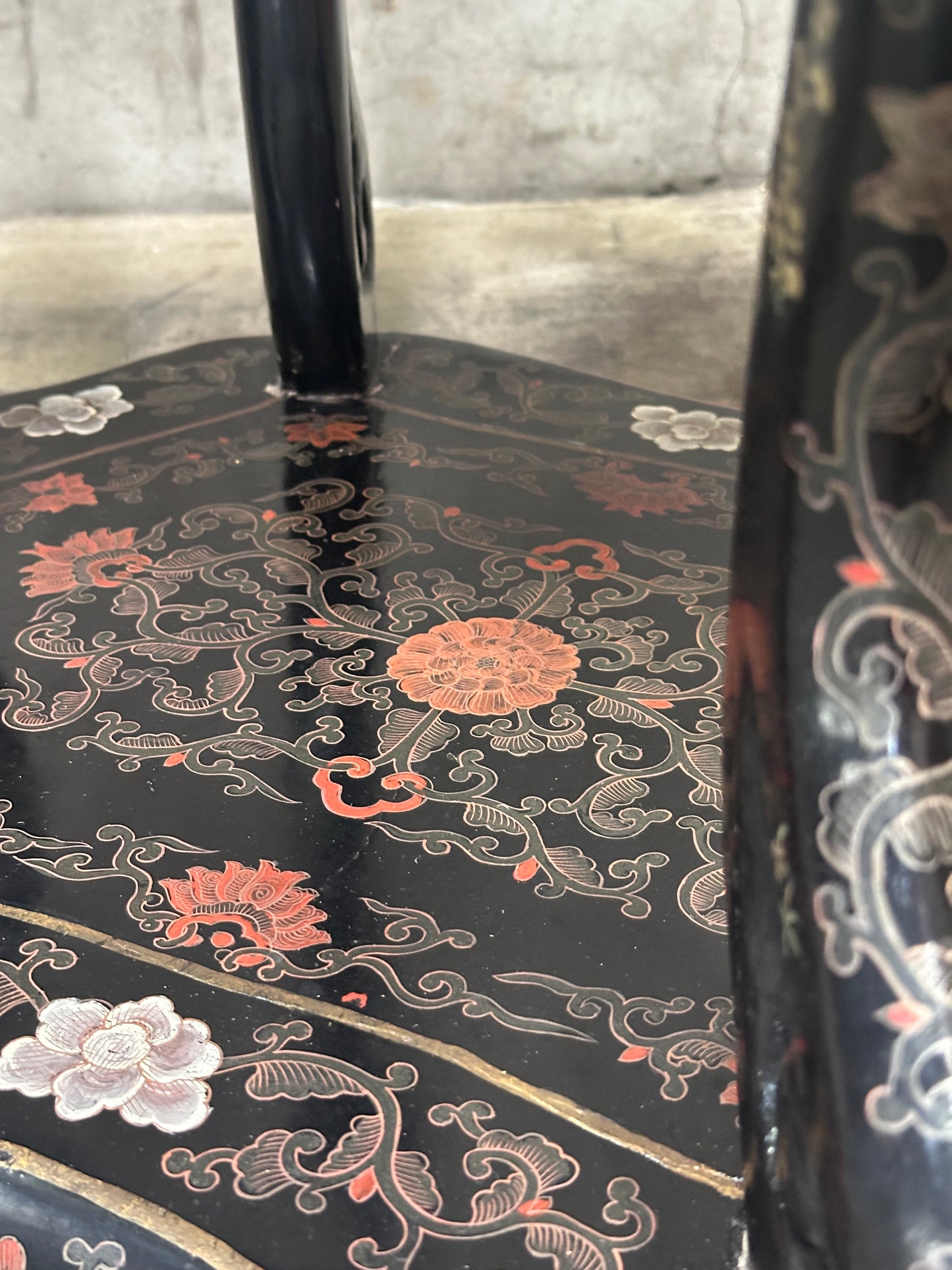 Antique Chinese Carved Hardwood Jardiniere Stand, Black Lacquer, Late Qing / Republic, Kilbridge Provenance