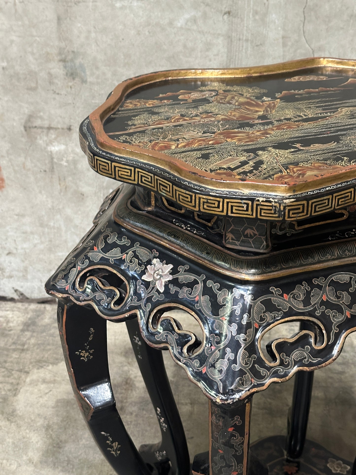 Antique Chinese Carved Hardwood Jardiniere Stand, Black Lacquer, Late Qing / Republic, Kilbridge Provenance
