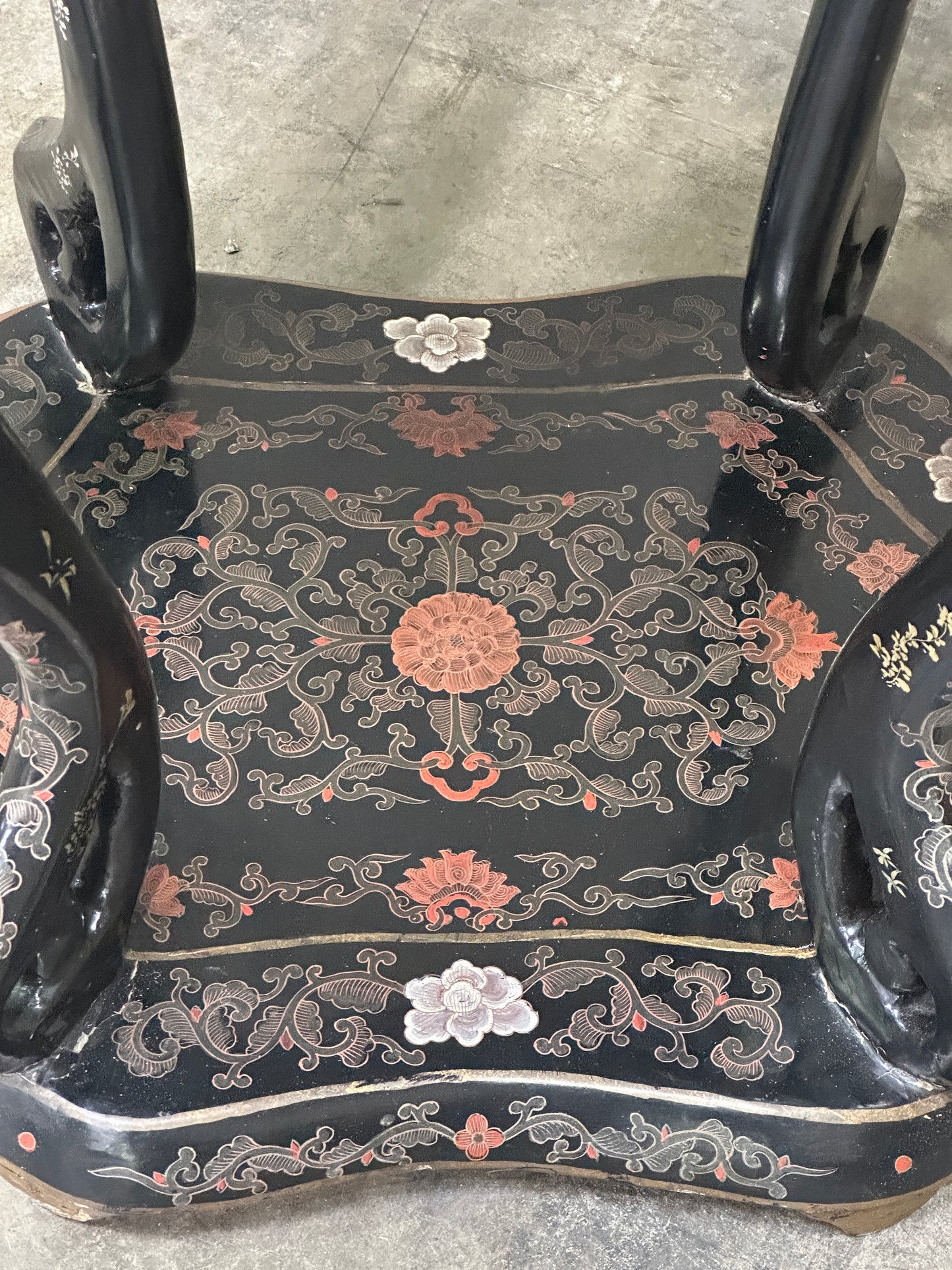 Antique Chinese Carved Hardwood Jardiniere Stand, Black Lacquer, Late Qing / Republic, Kilbridge Provenance