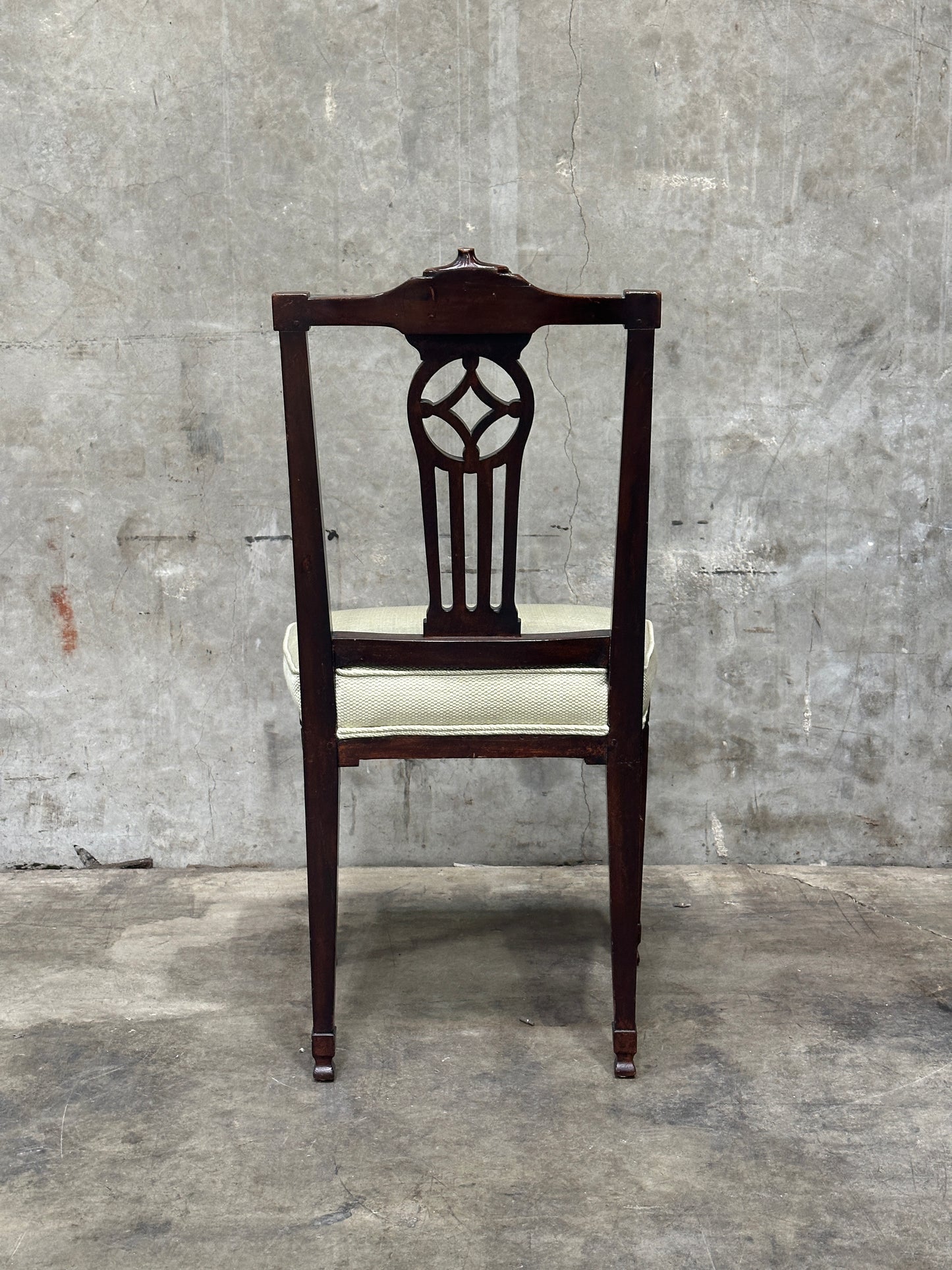 Set 10 Antique English Chippendale Revival Mahogany Dining Chairs, Pierced Splat, c. 1890-1910