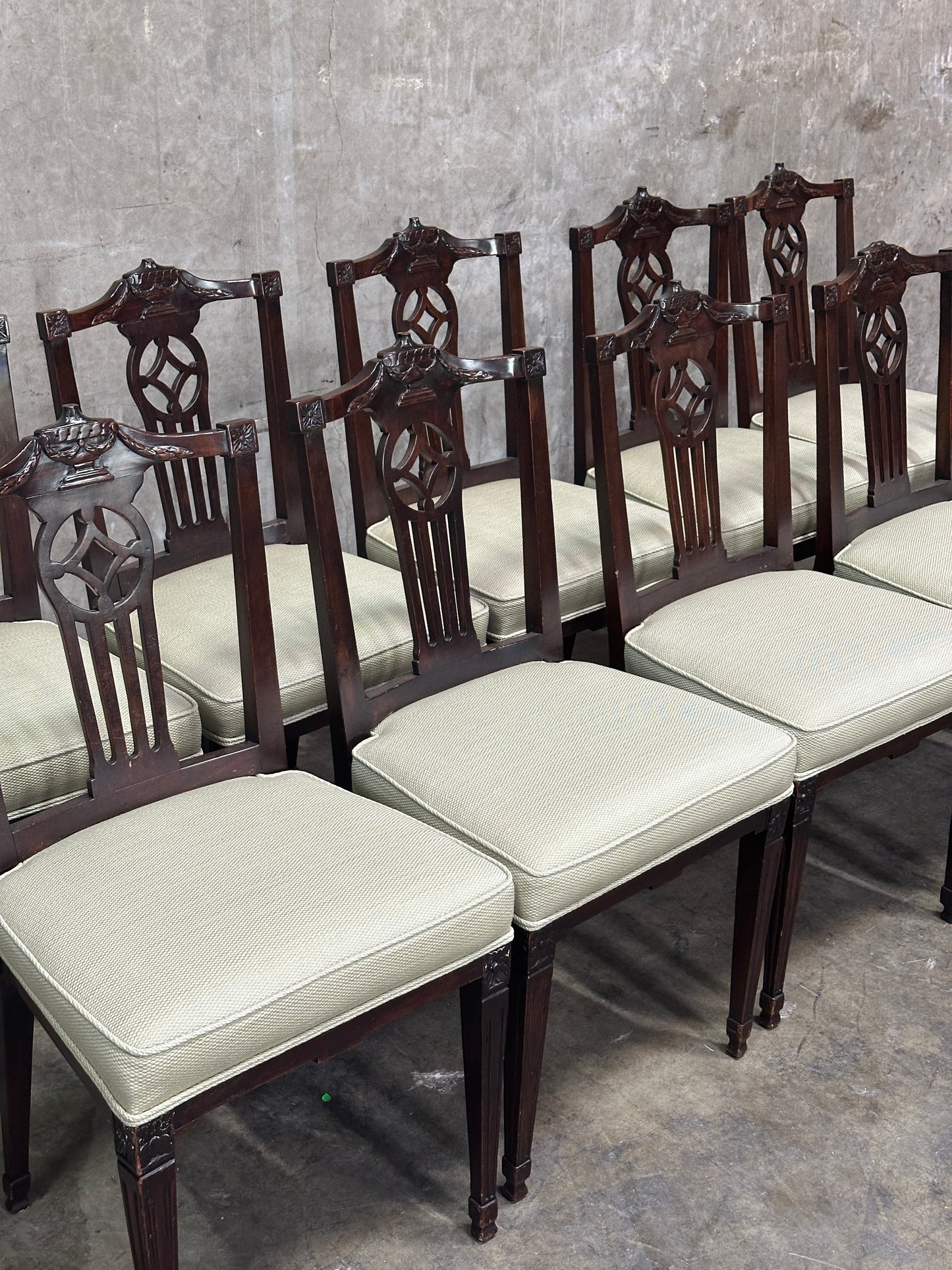 Set 10 Antique English Chippendale Revival Mahogany Dining Chairs, Pierced Splat, c. 1890-1910