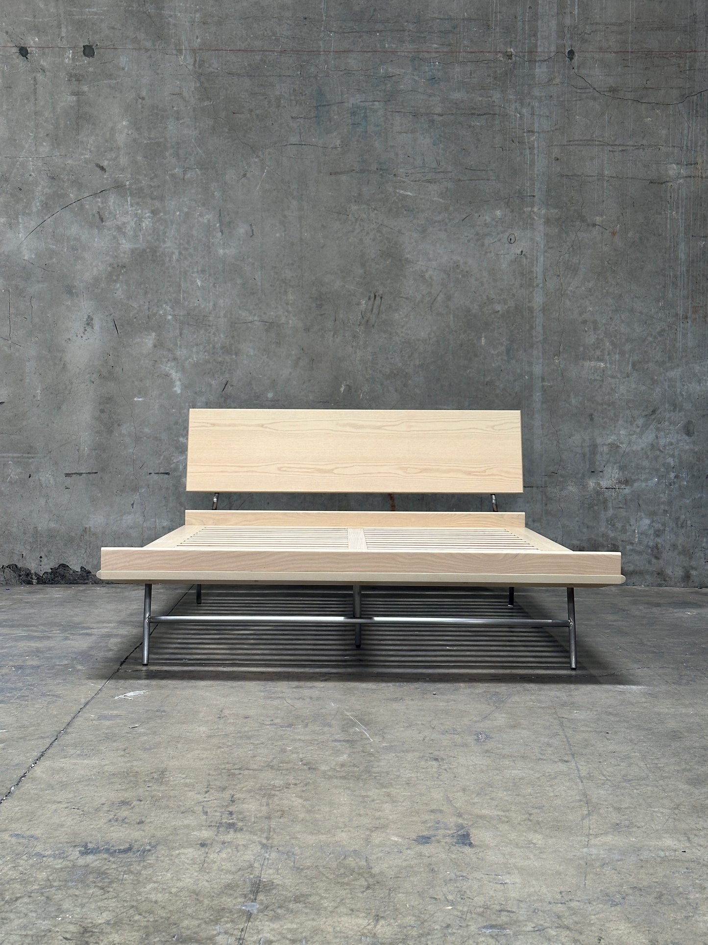 Herman Miller George Nelson Maple Platform Bed, Queen, 2016