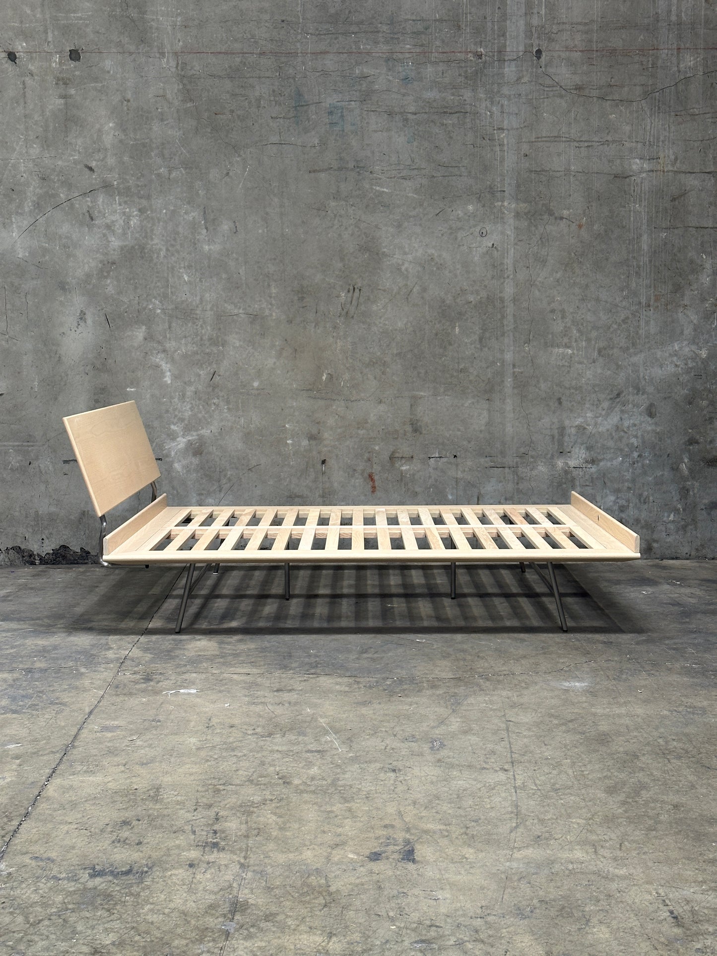 Herman Miller George Nelson Maple Platform Bed, Queen, 2016