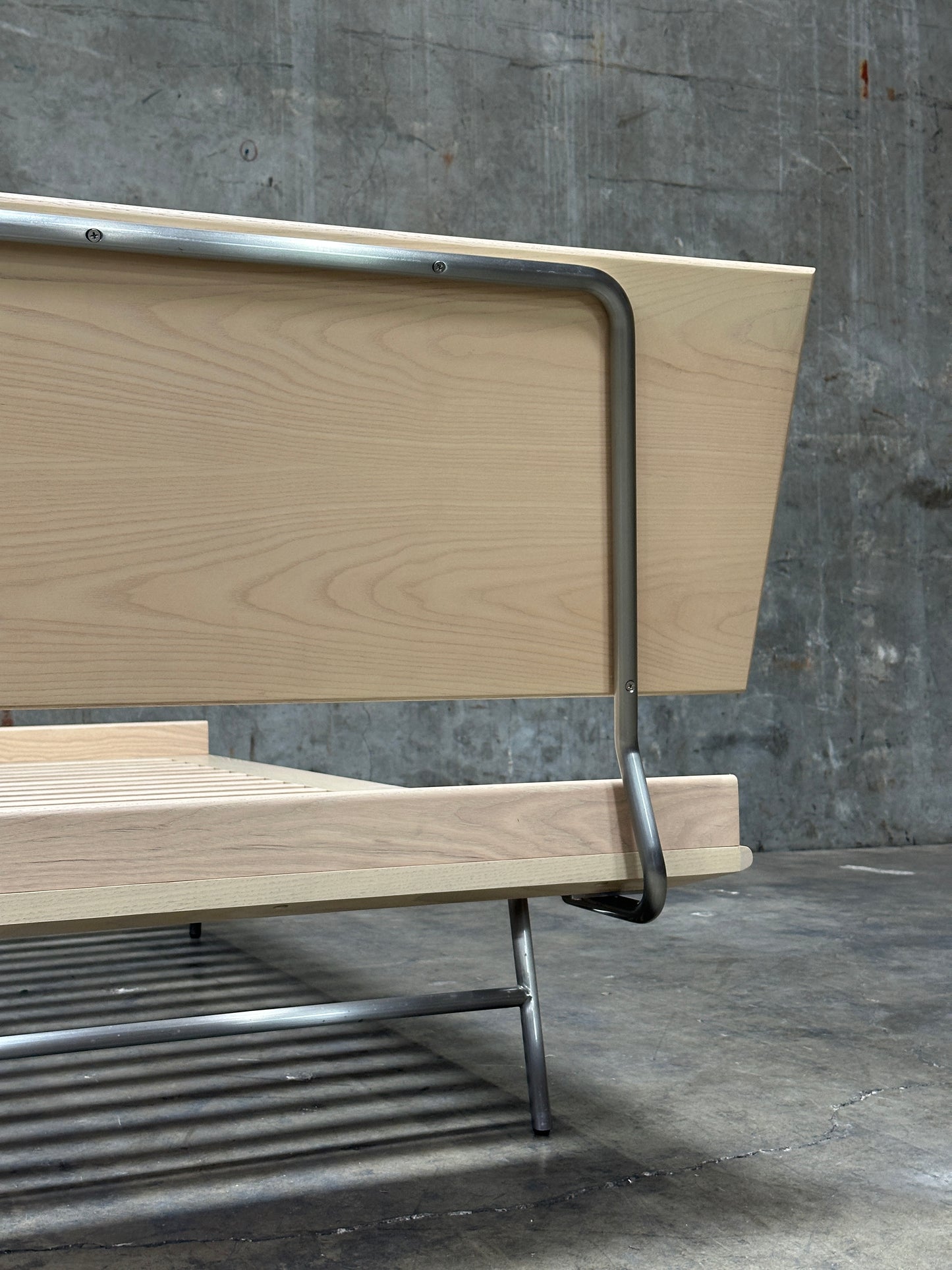 Herman Miller George Nelson Maple Platform Bed, Queen, 2016