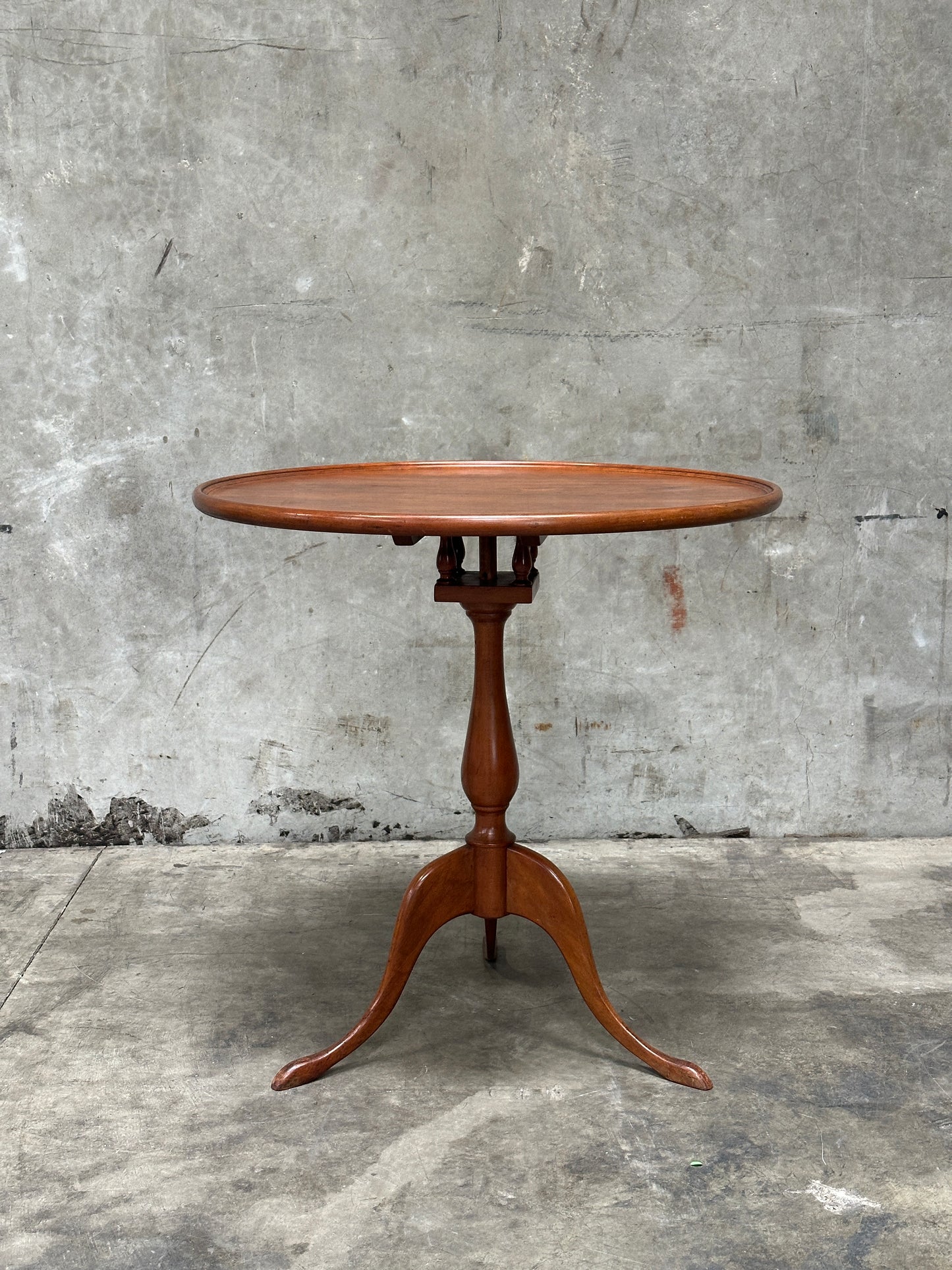 Antique Mahogany Tilt-Top Tripod Tea Table, Federal Style, 28in