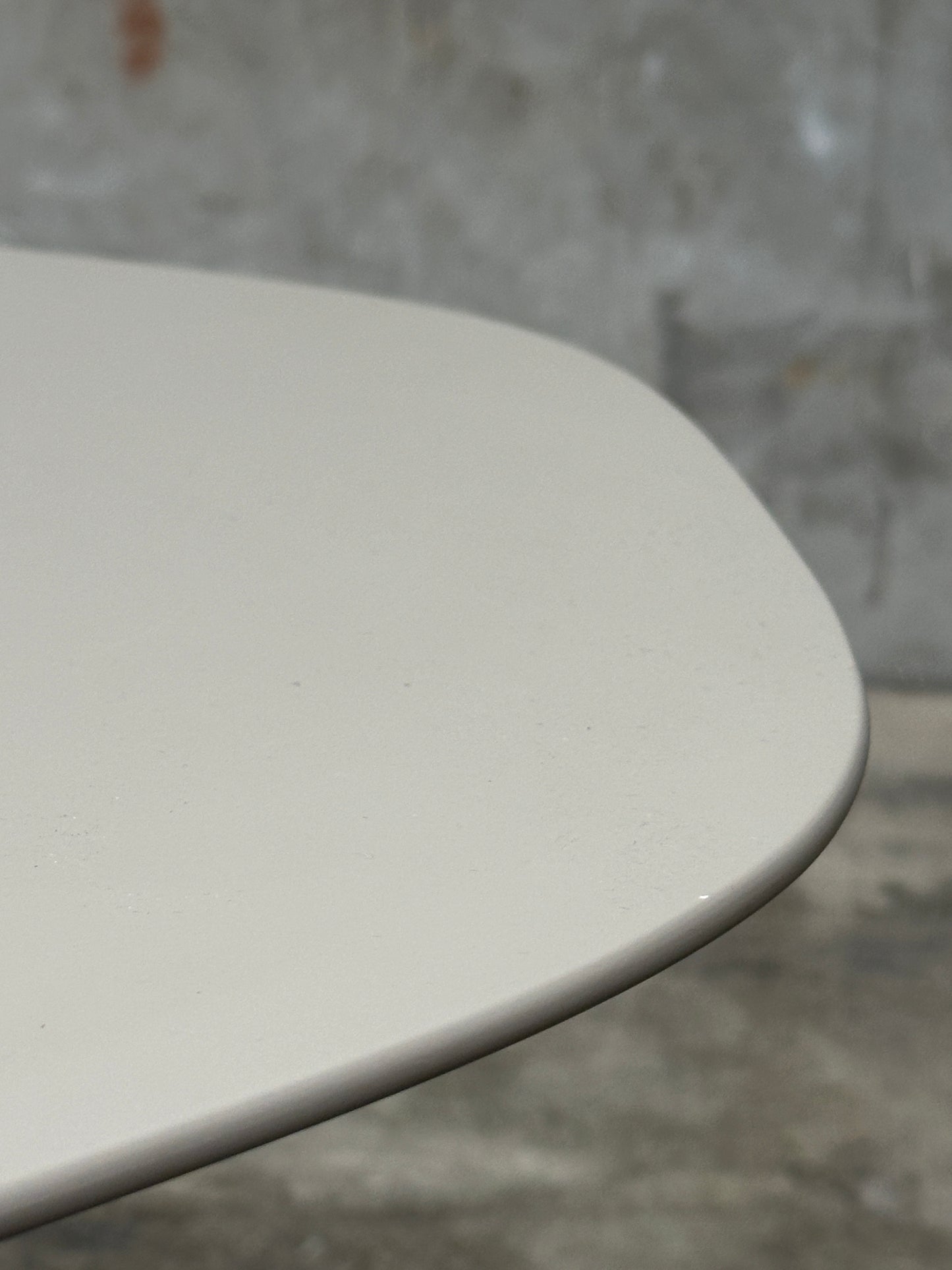 Resource Furniture Nuvola Side Table, White Lacquer Cloud Top, Pedestal