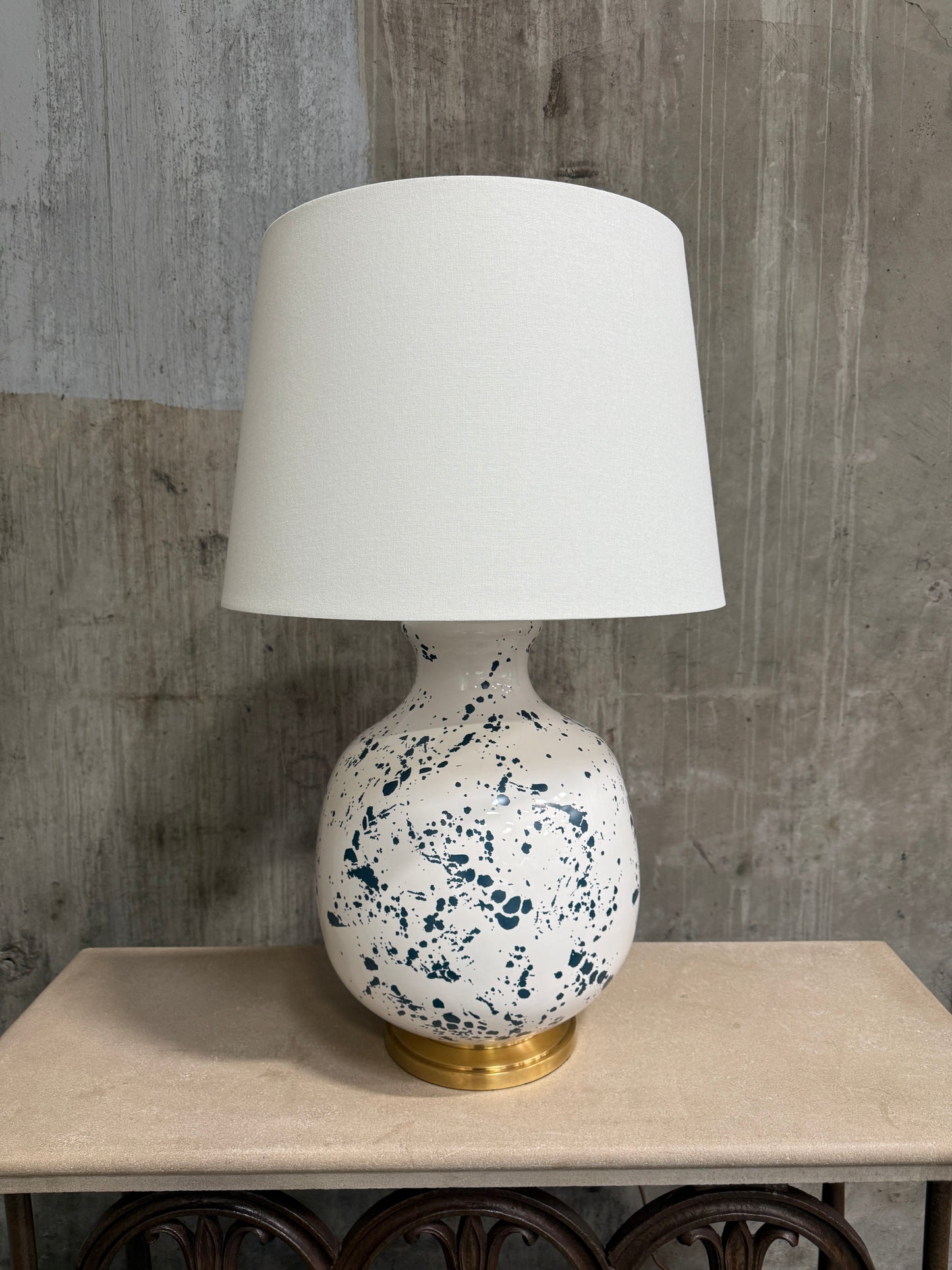 Visual Comfort Buatta Large Table Lamp – Christopher Spitzmiller Design