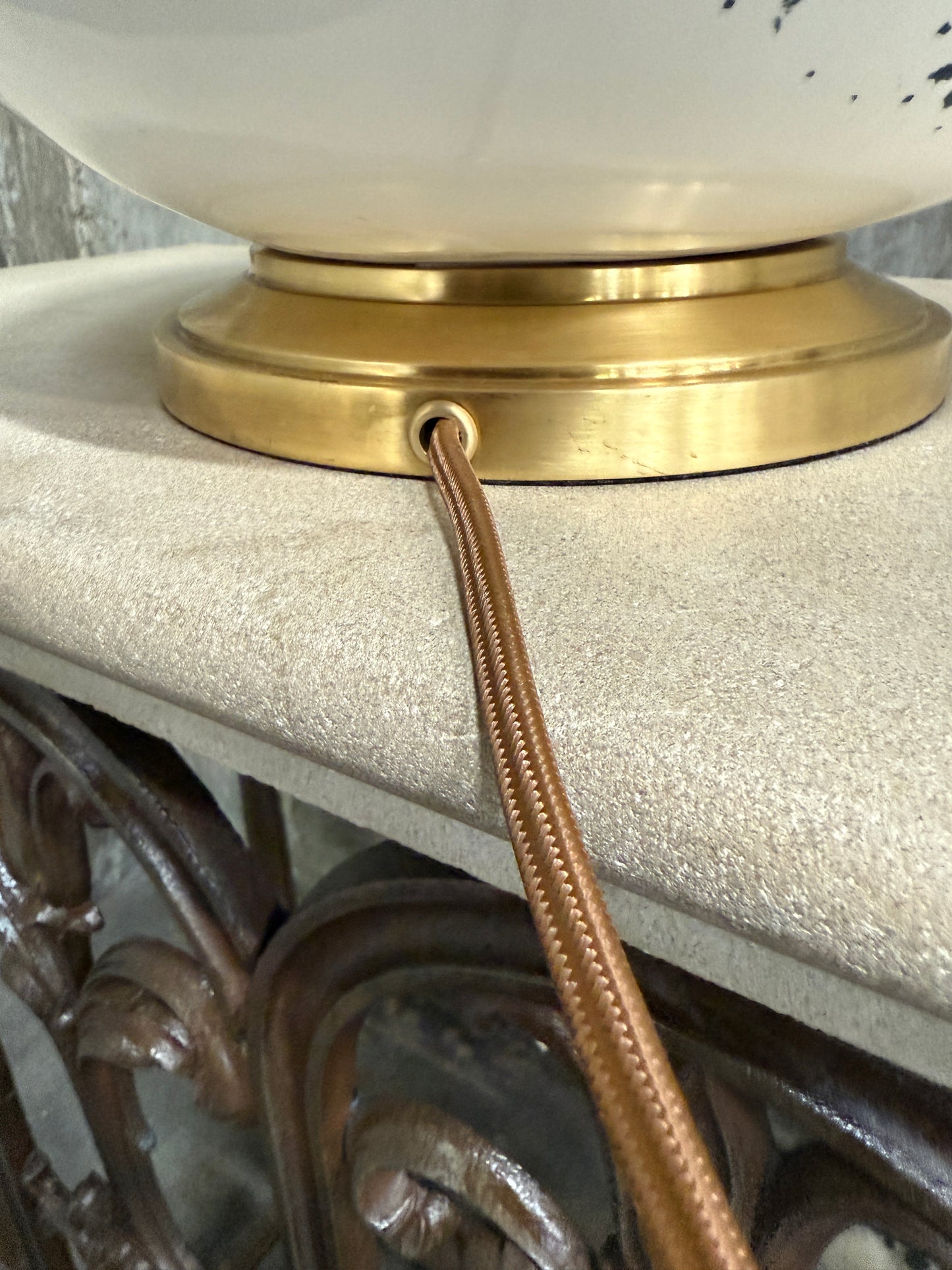 Visual Comfort Buatta Large Table Lamp – Christopher Spitzmiller Design