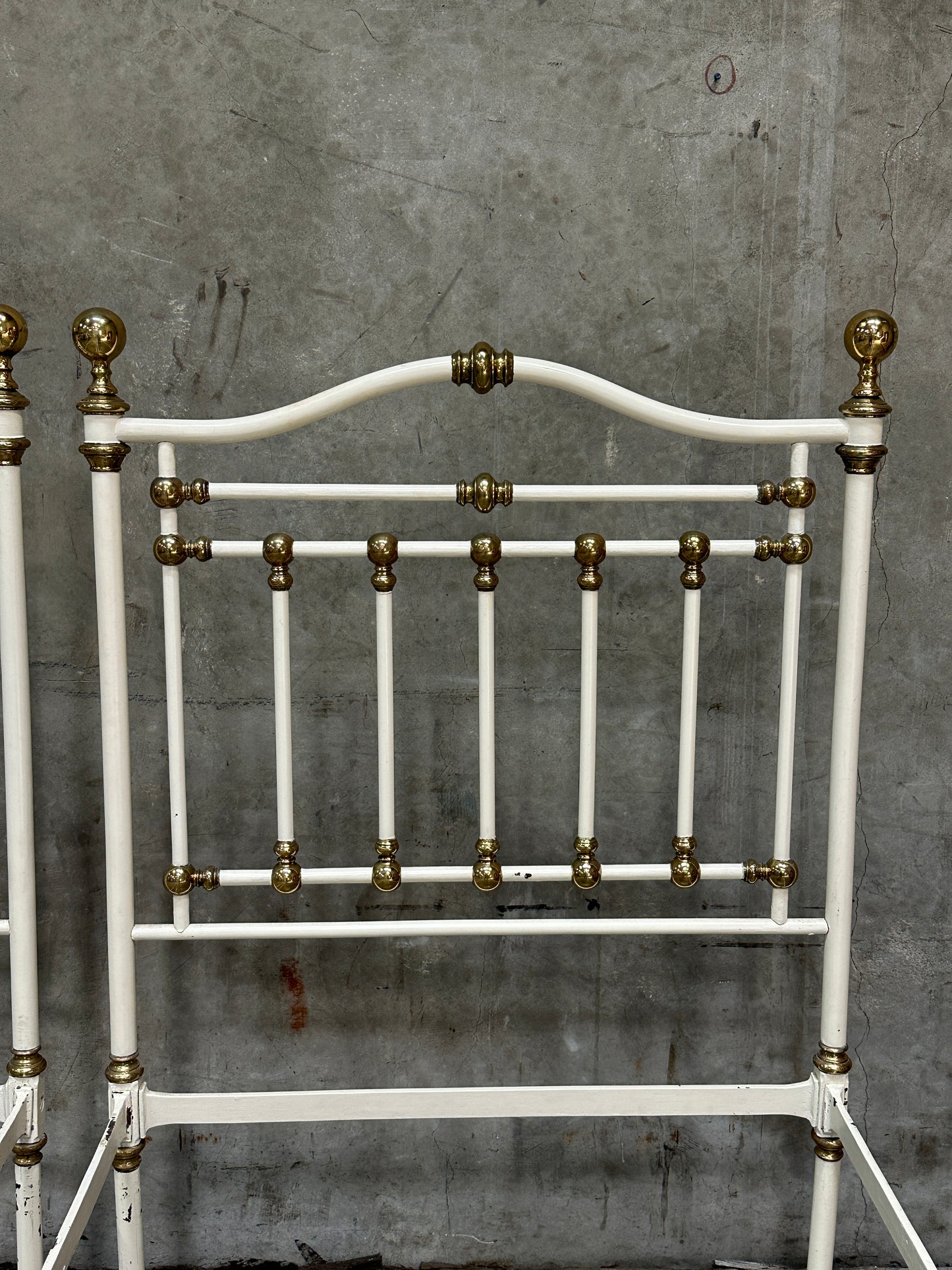 Pair Victorian Iron & Brass Twin Beds, White Painted Frames
