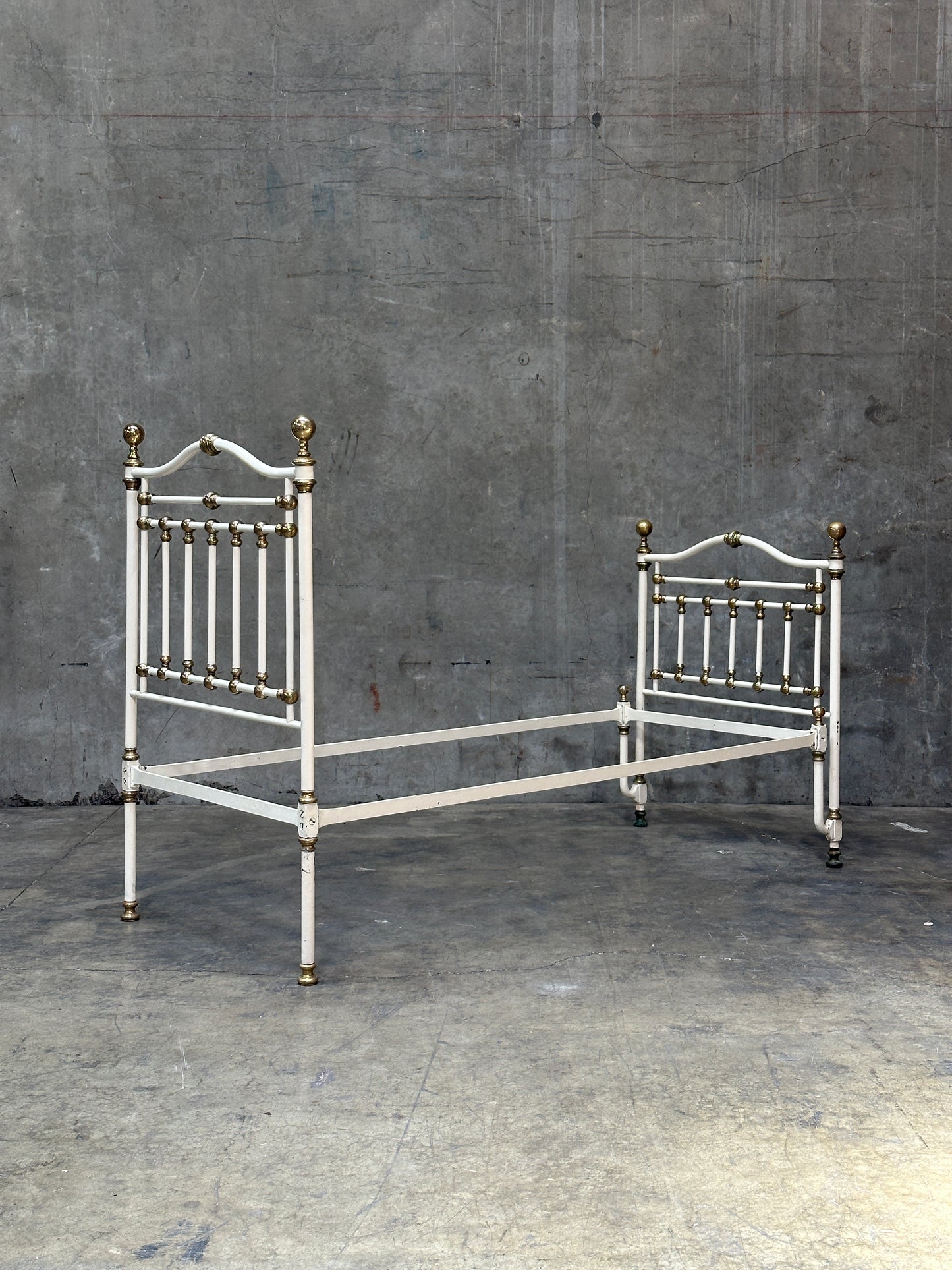 Pair Victorian Iron & Brass Twin Beds, White Painted Frames