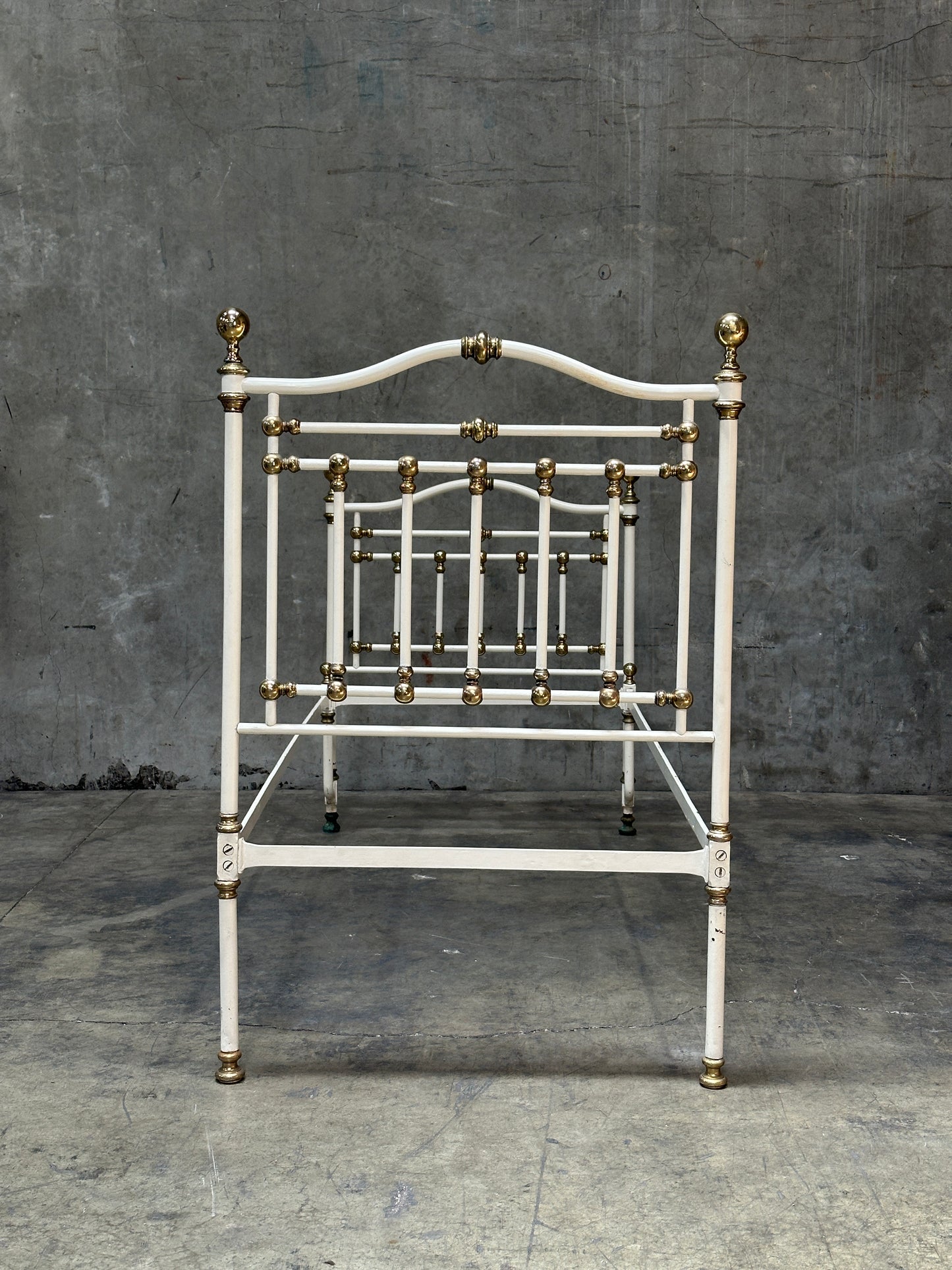 Pair Victorian Iron & Brass Twin Beds, White Painted Frames