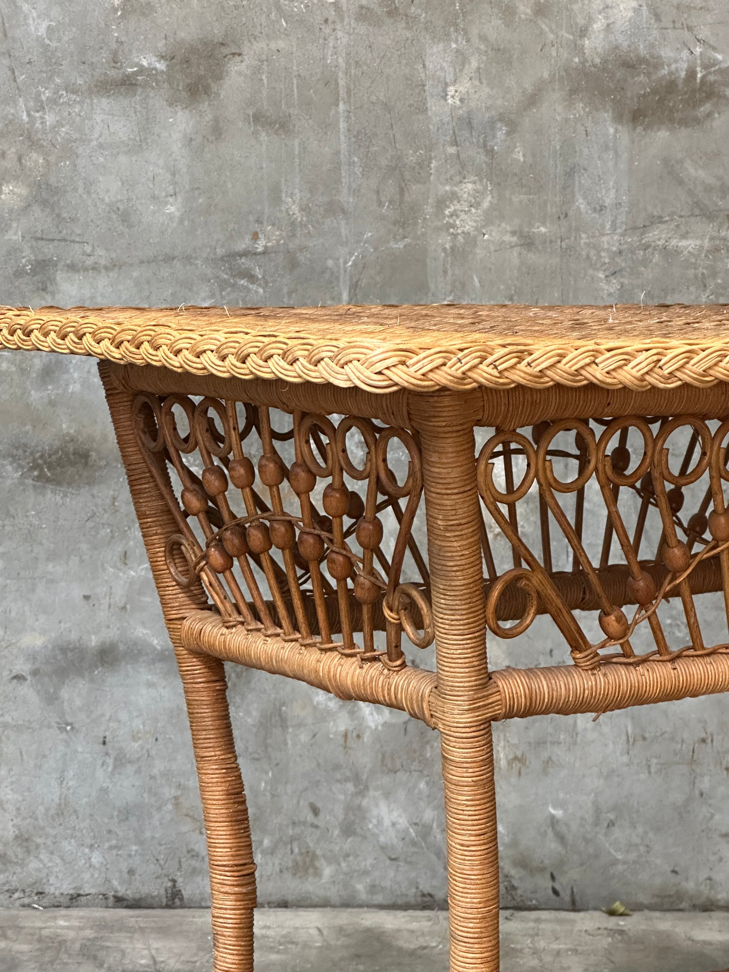 Polo Ralph Lauren Wicker Side Table, Rattan, Coastal Hamptons, Brass Plaque