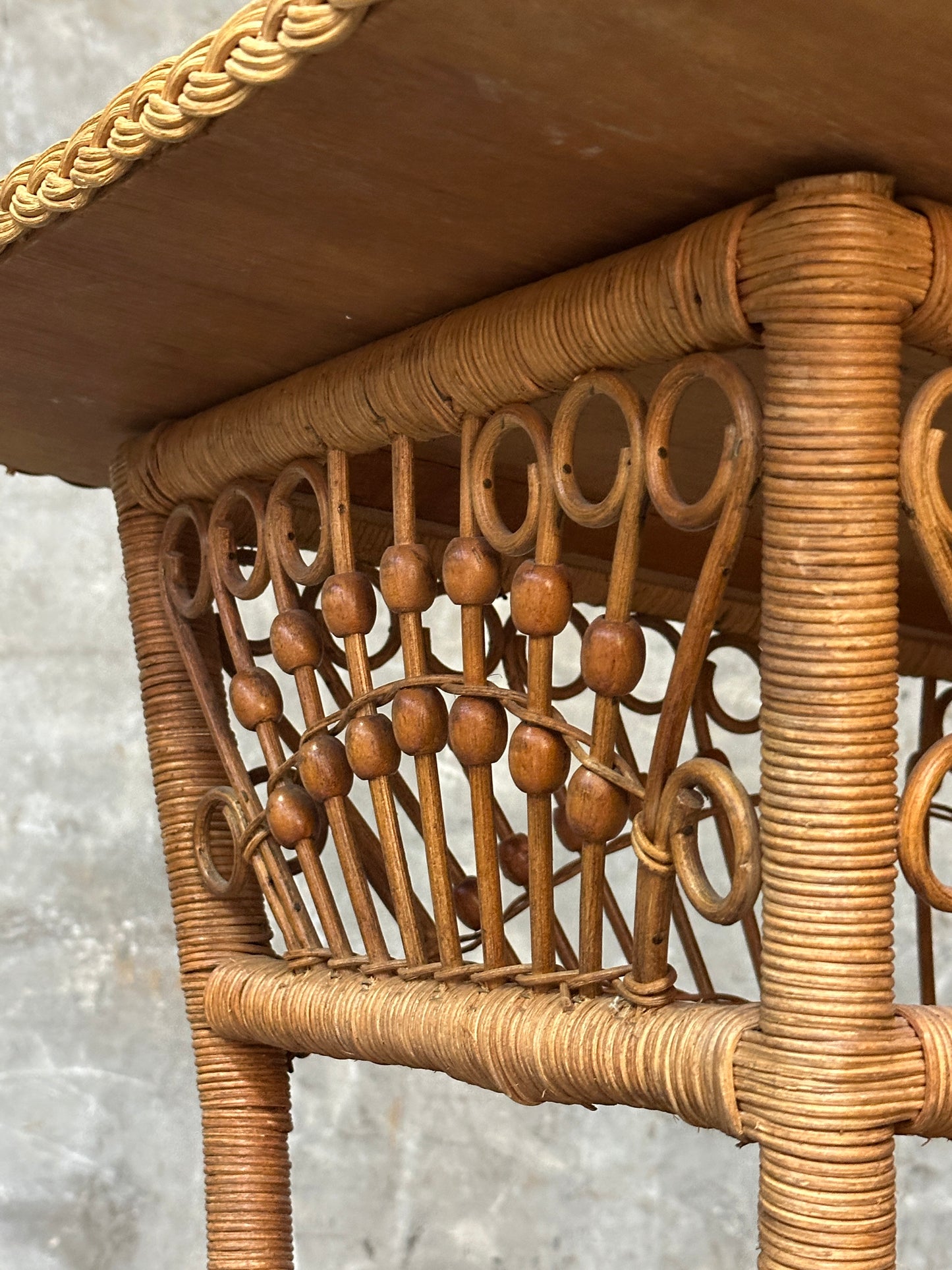 Polo Ralph Lauren Wicker Side Table, Rattan, Coastal Hamptons, Brass Plaque